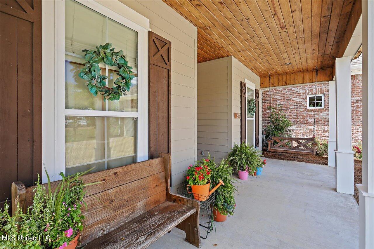 577 Asbury Lane Drive