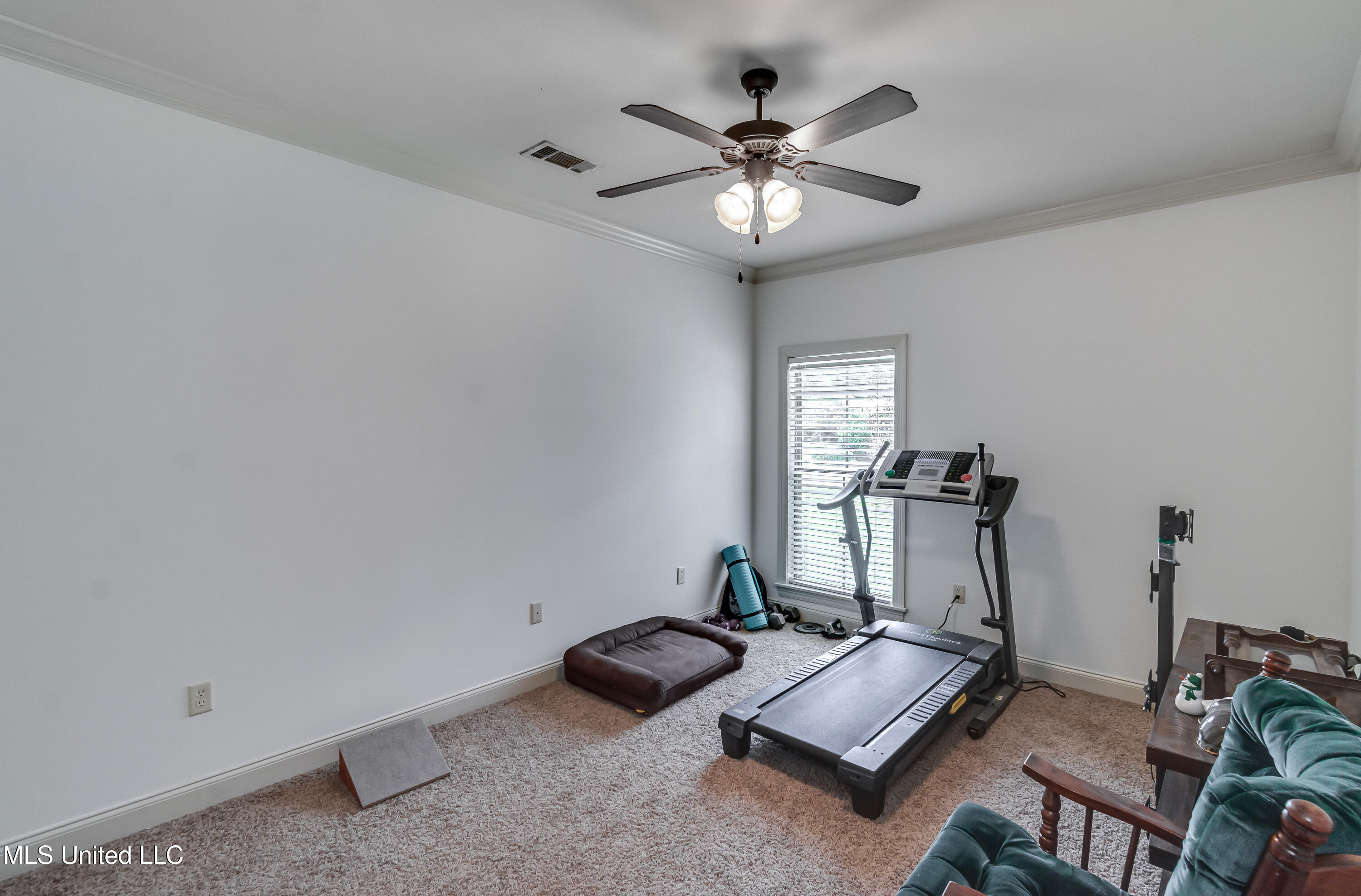 112 Meadow Pointe Cove