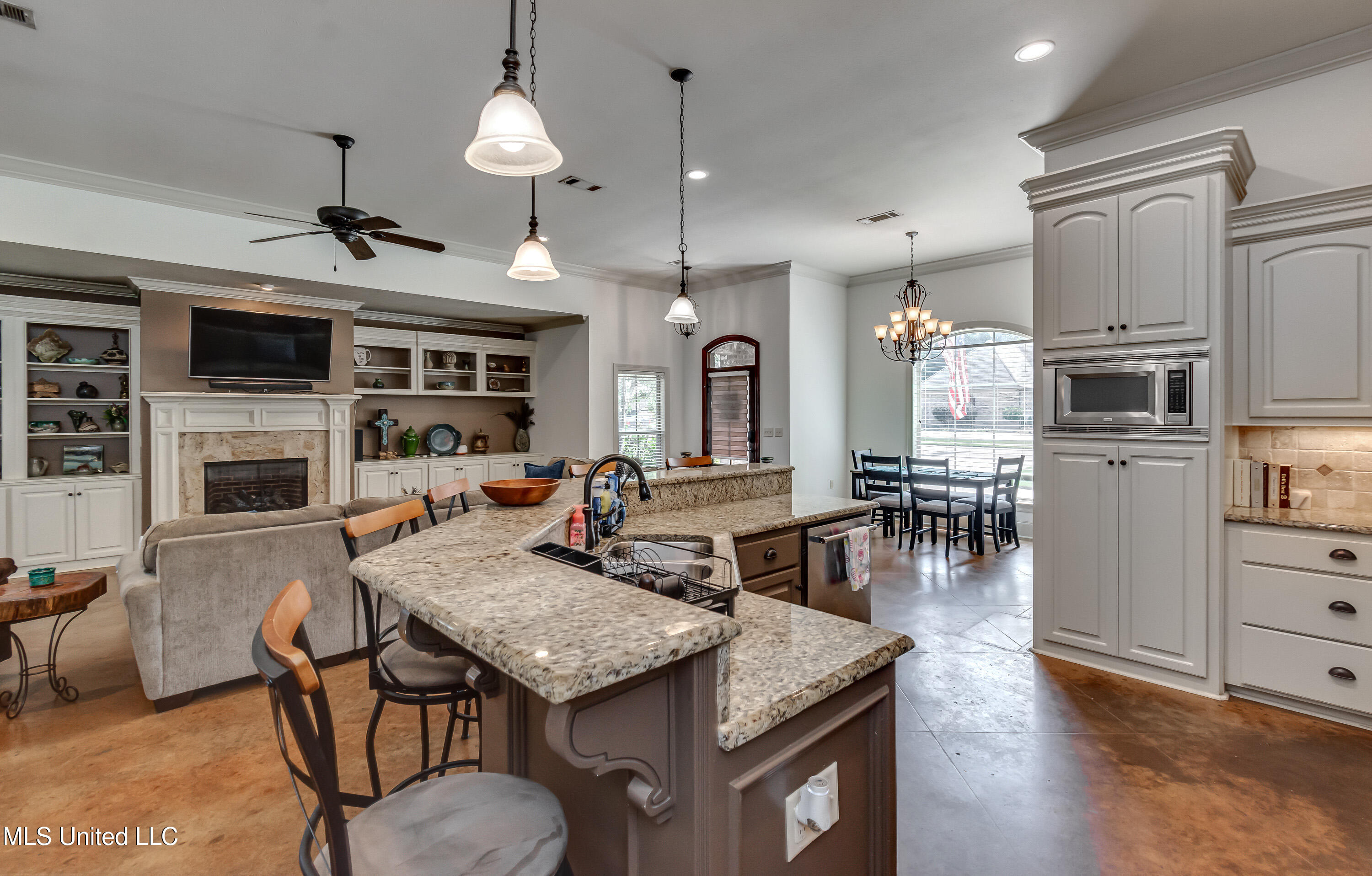 112 Meadow Pointe Cove