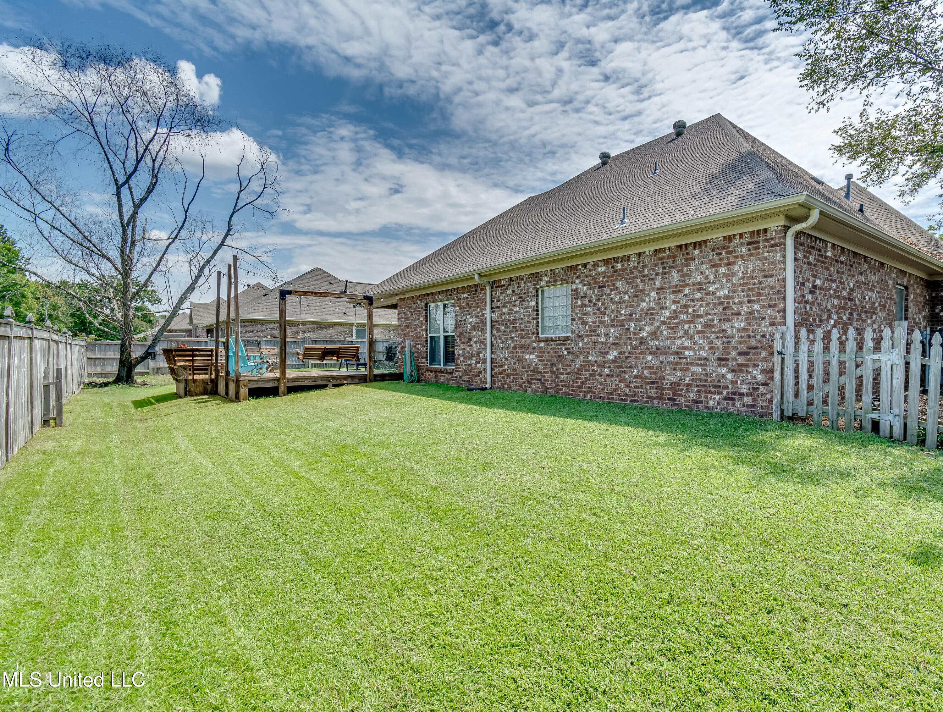 112 Meadow Pointe Cove