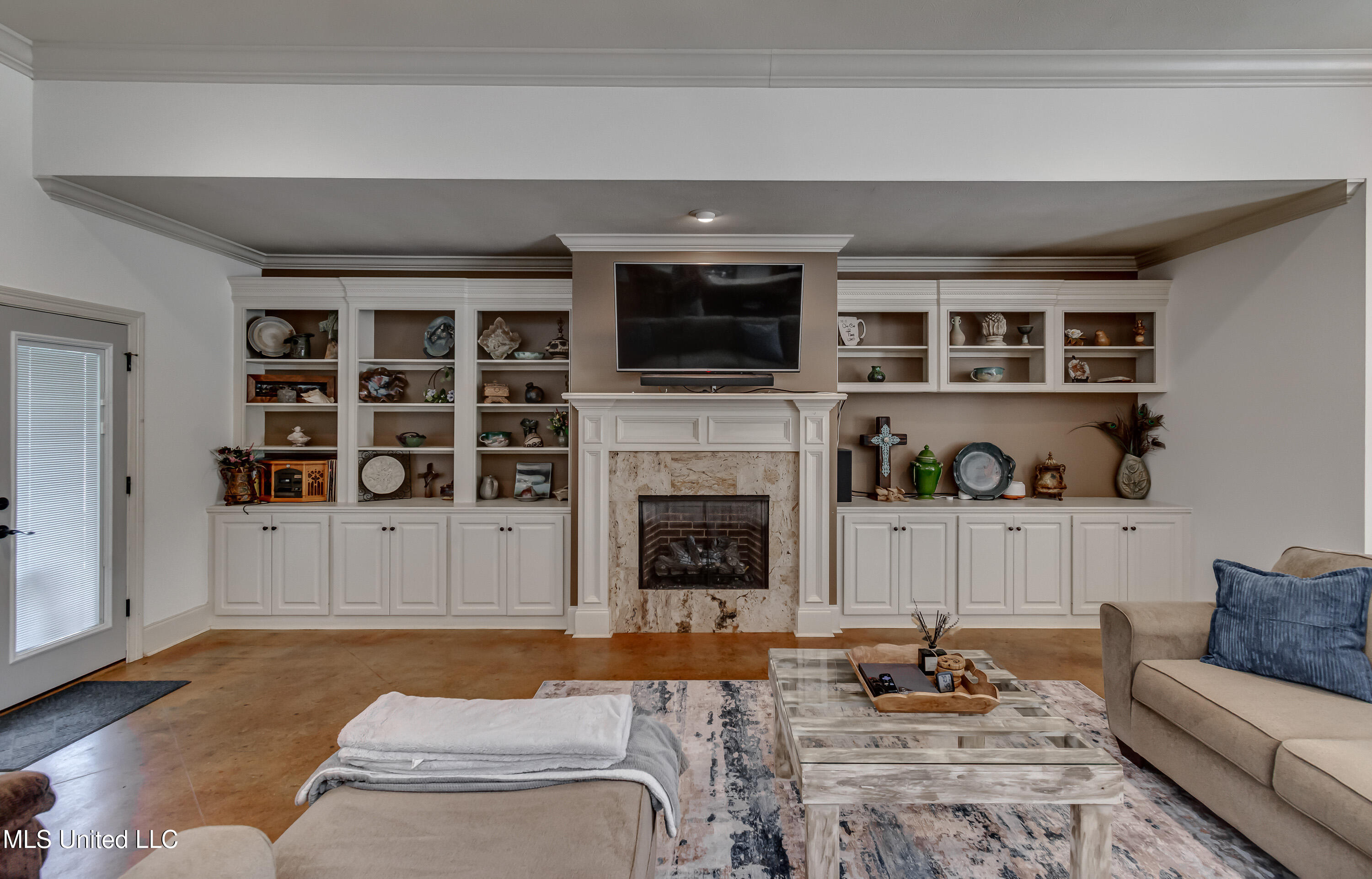 112 Meadow Pointe Cove