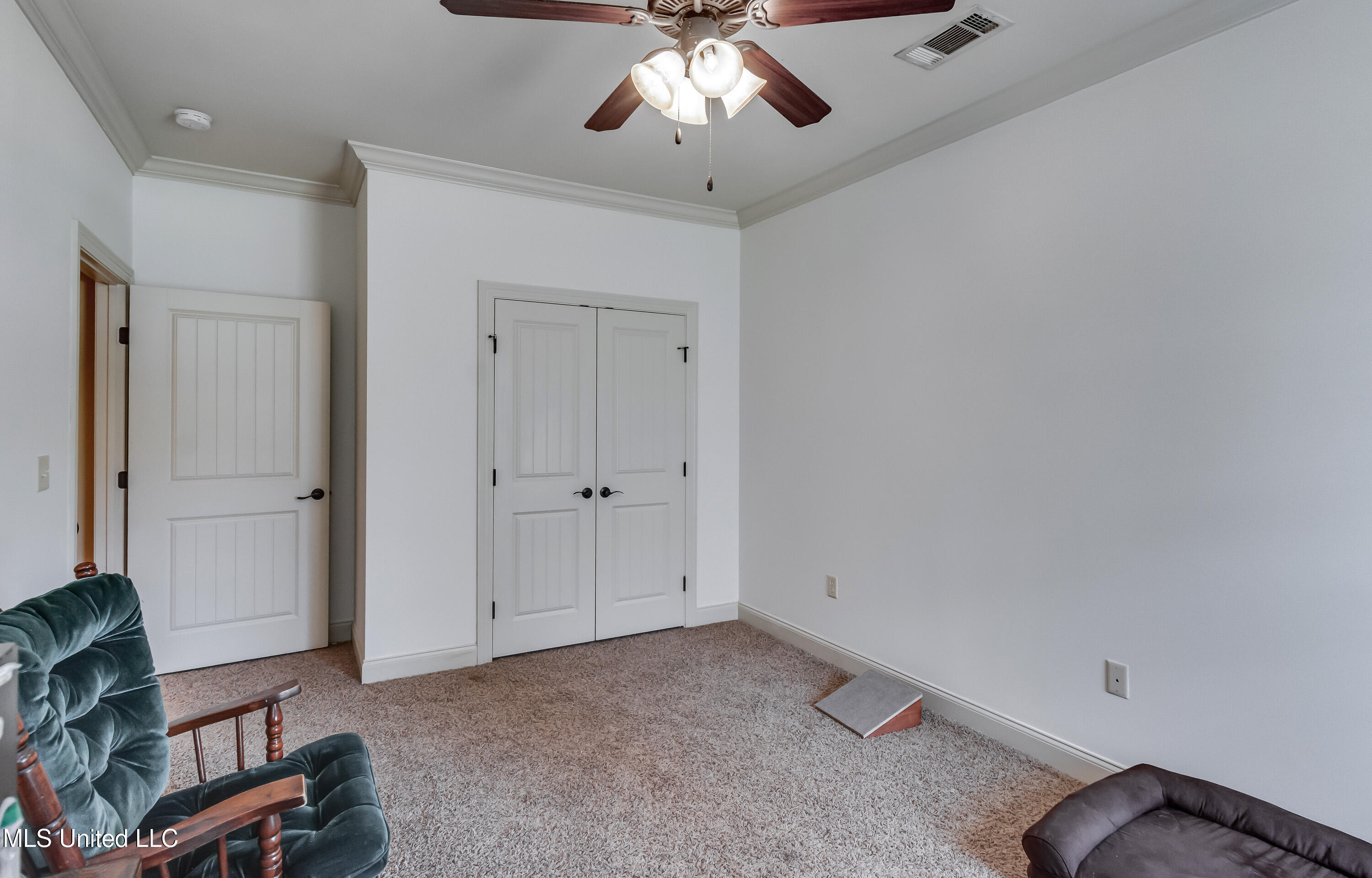 112 Meadow Pointe Cove
