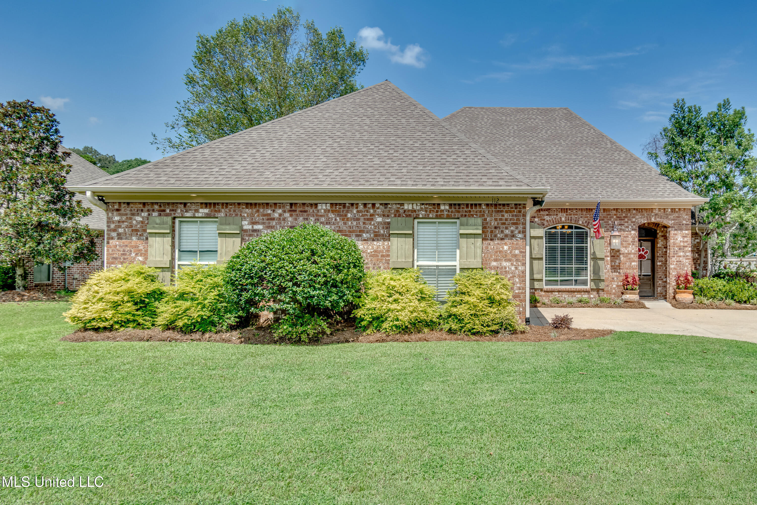 112 Meadow Pointe Cove