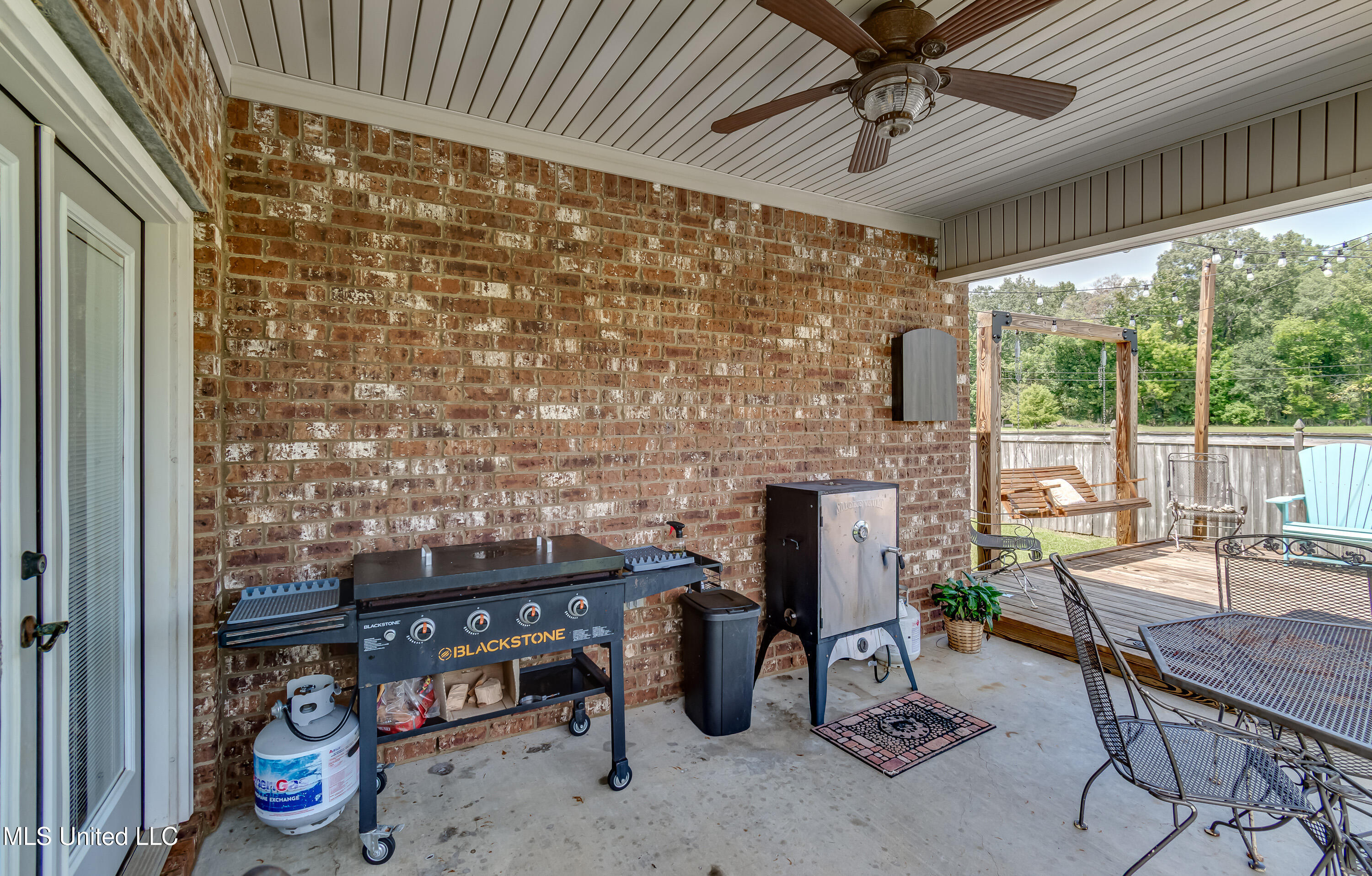 112 Meadow Pointe Cove