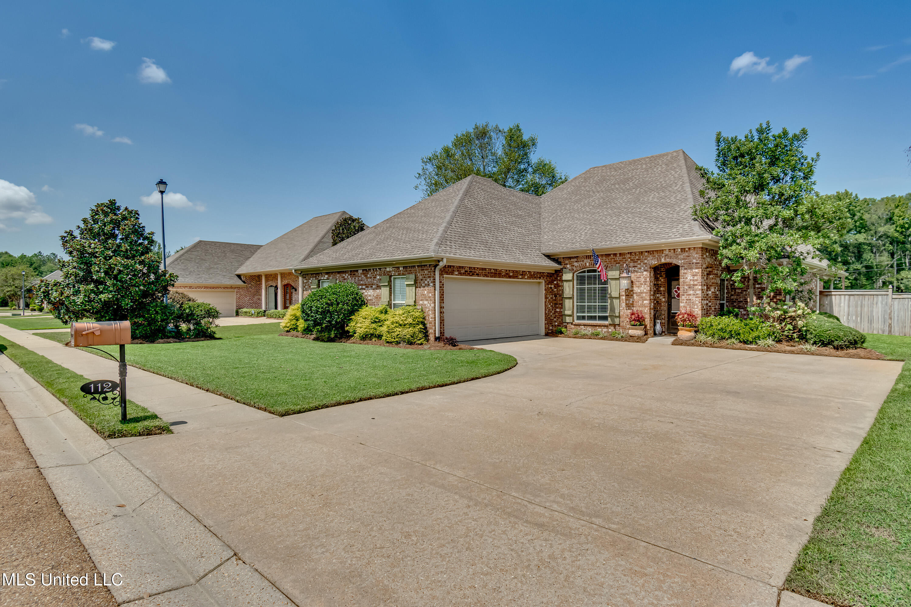112 Meadow Pointe Cove