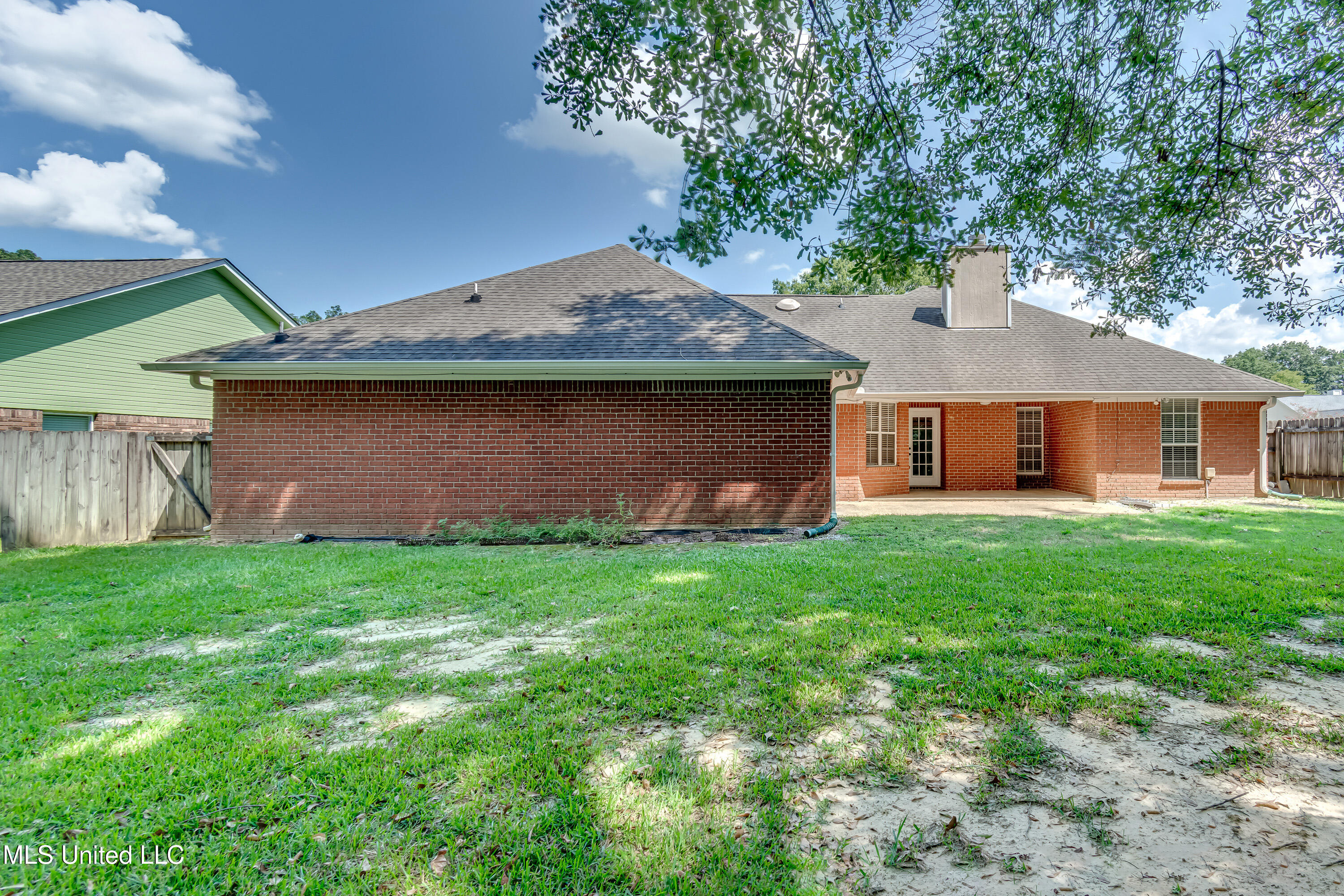 415 Hemlock Drive