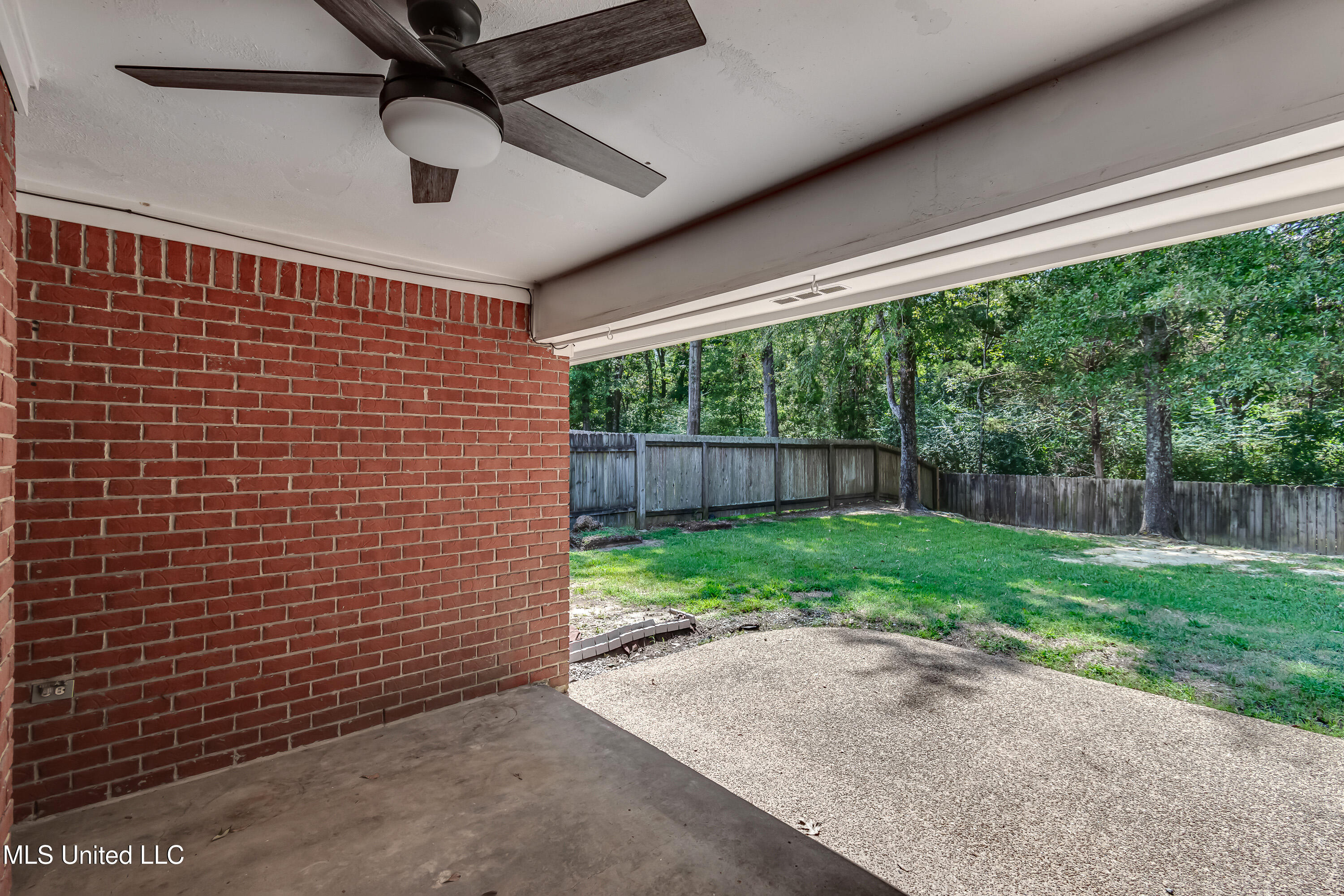 415 Hemlock Drive