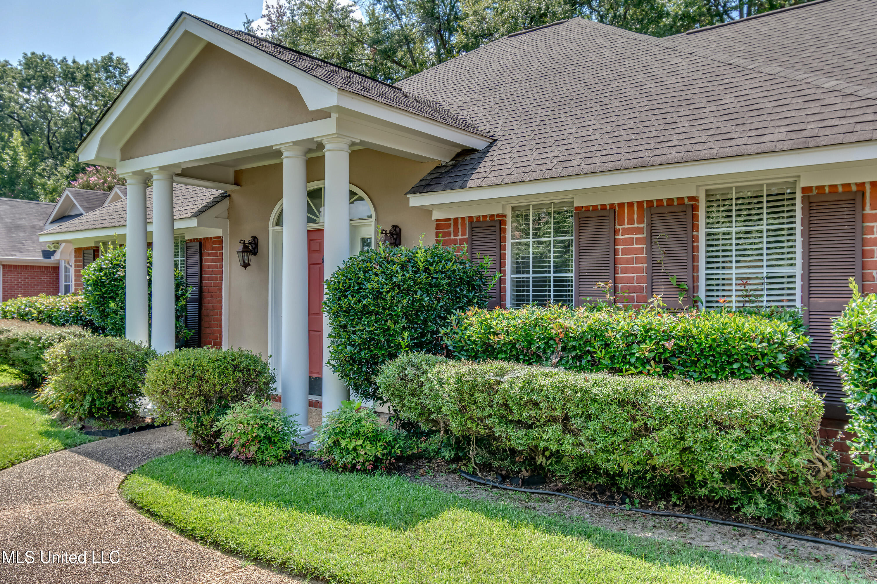 415 Hemlock Drive