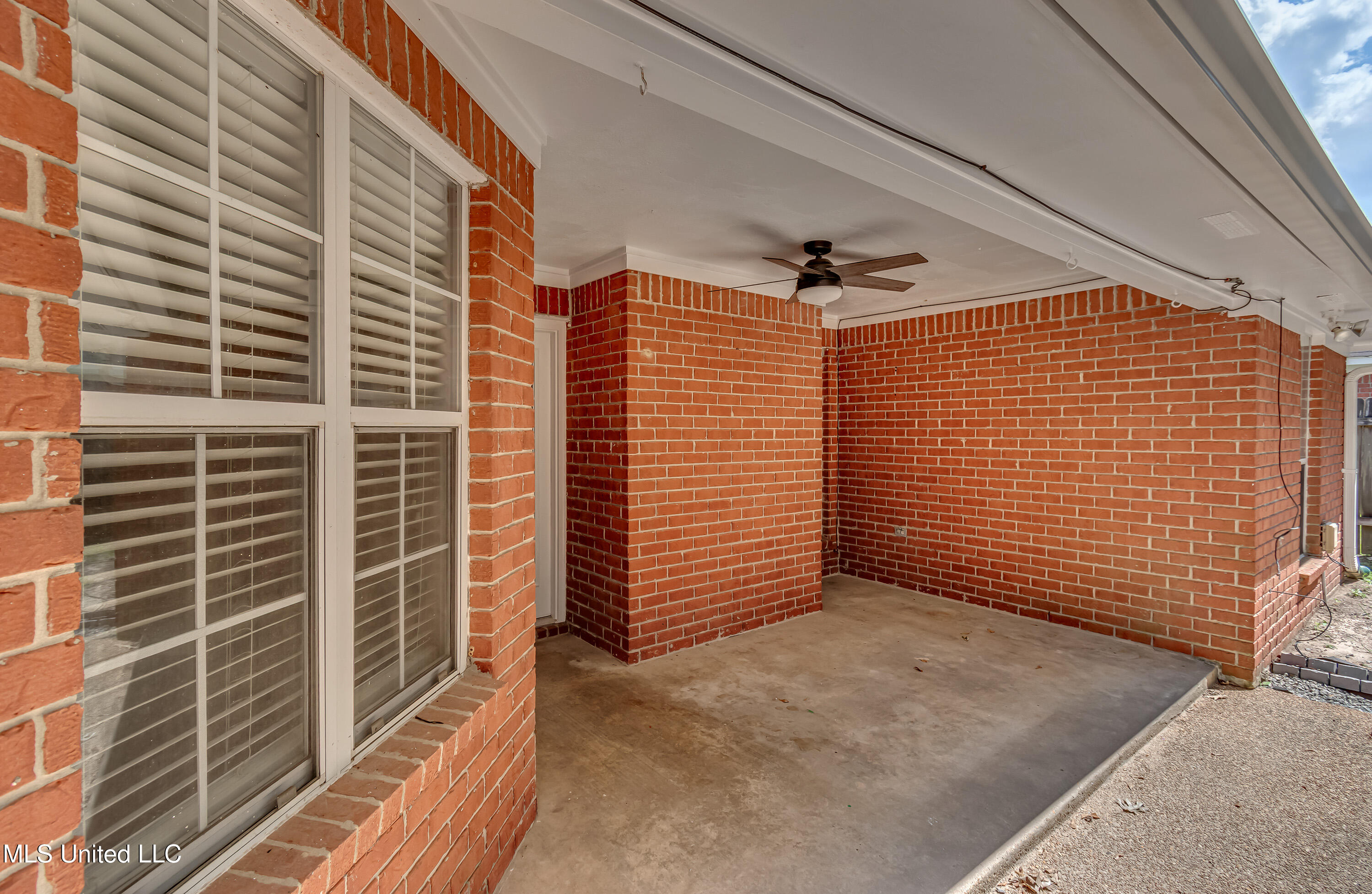 415 Hemlock Drive