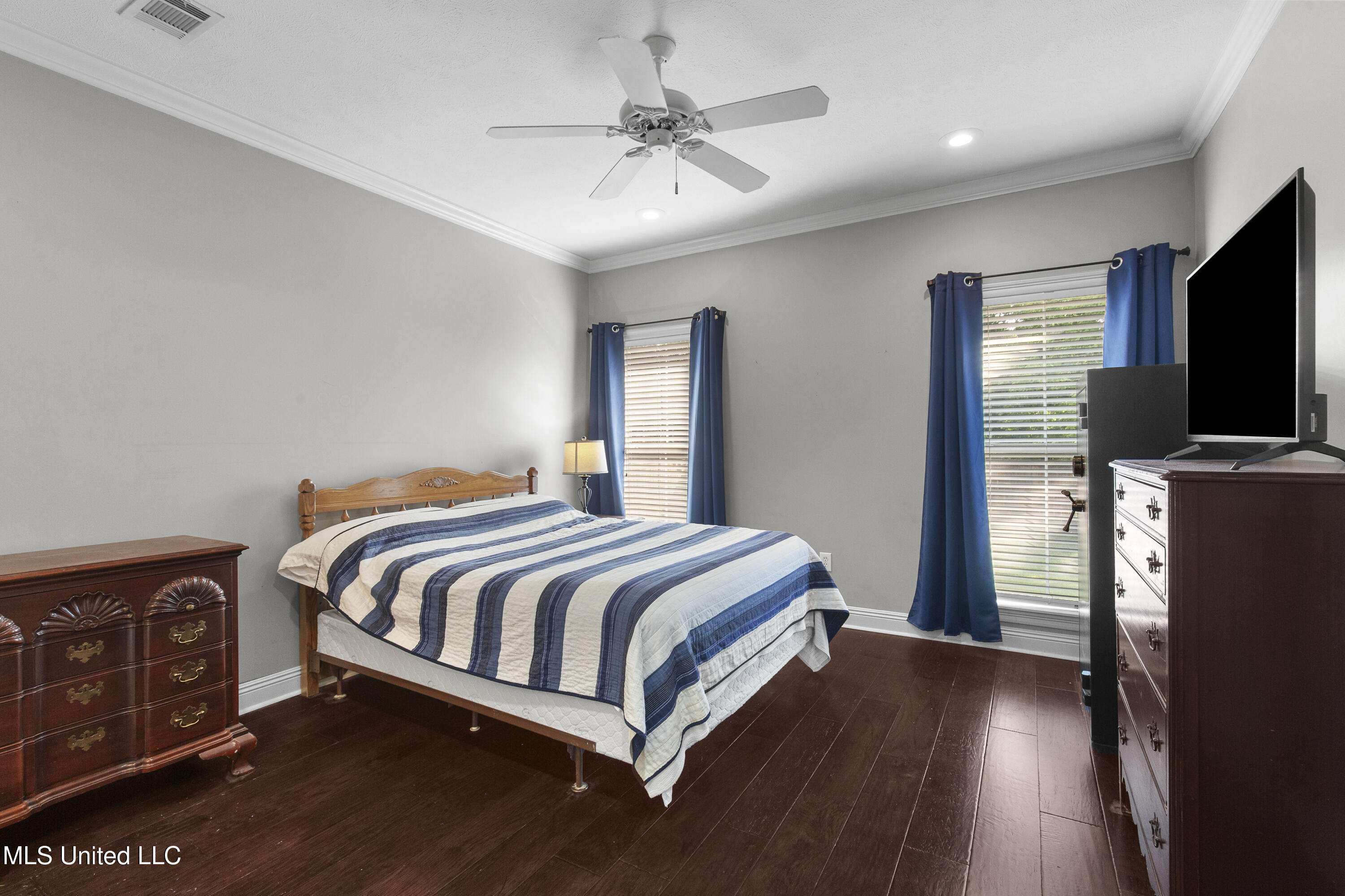 483 Madison Oaks Drive