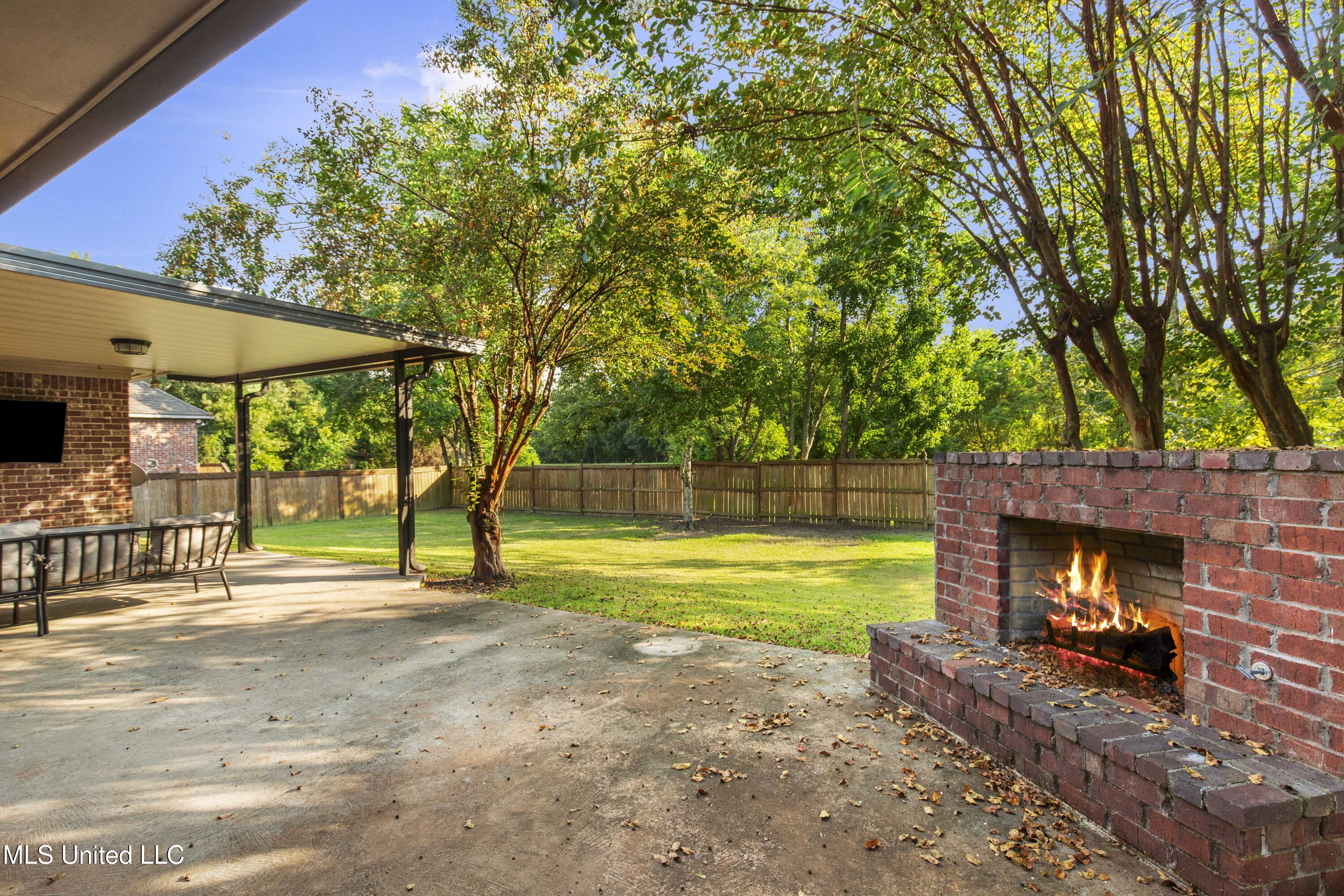 483 Madison Oaks Drive