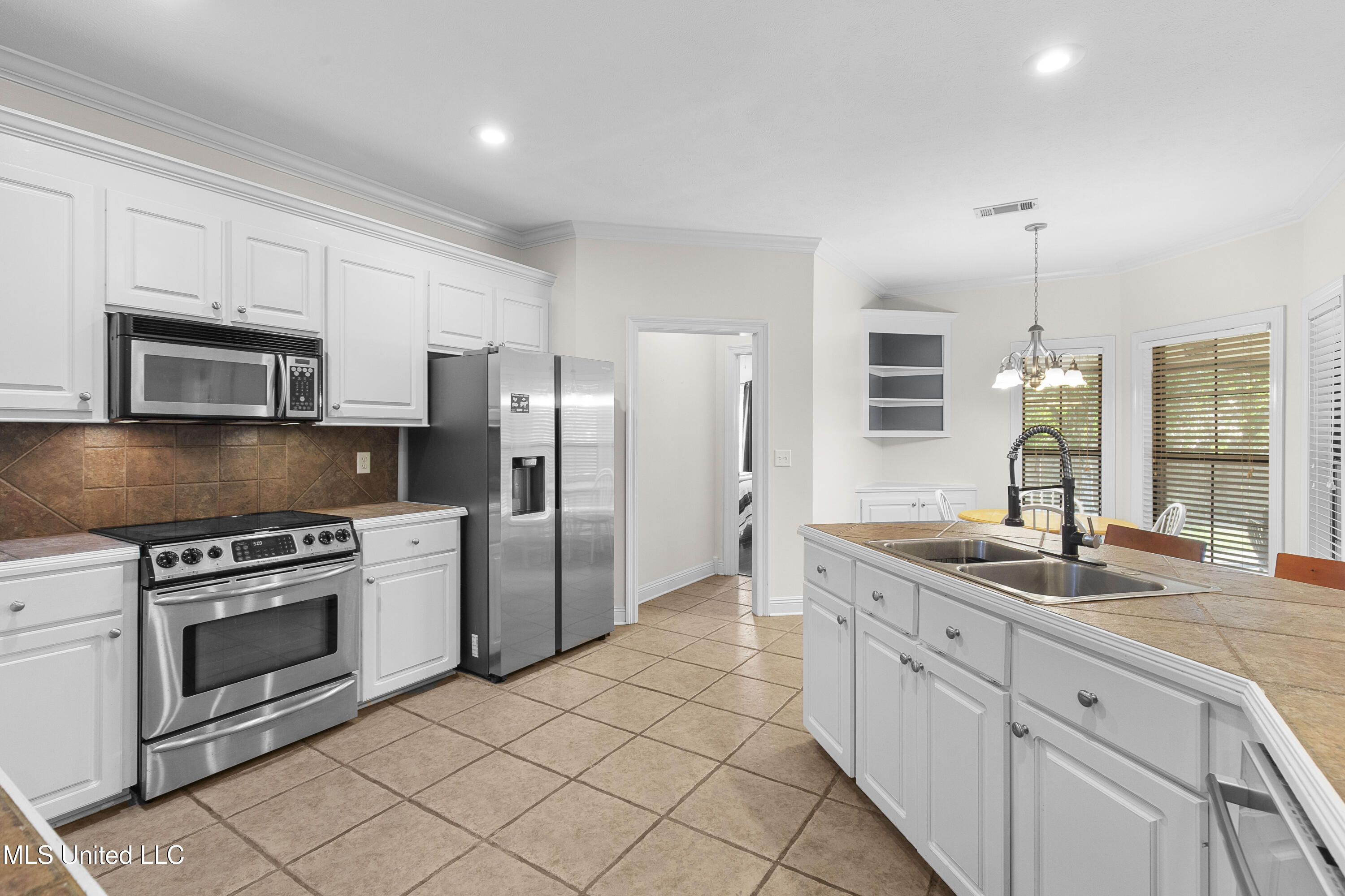 483 Madison Oaks Drive
