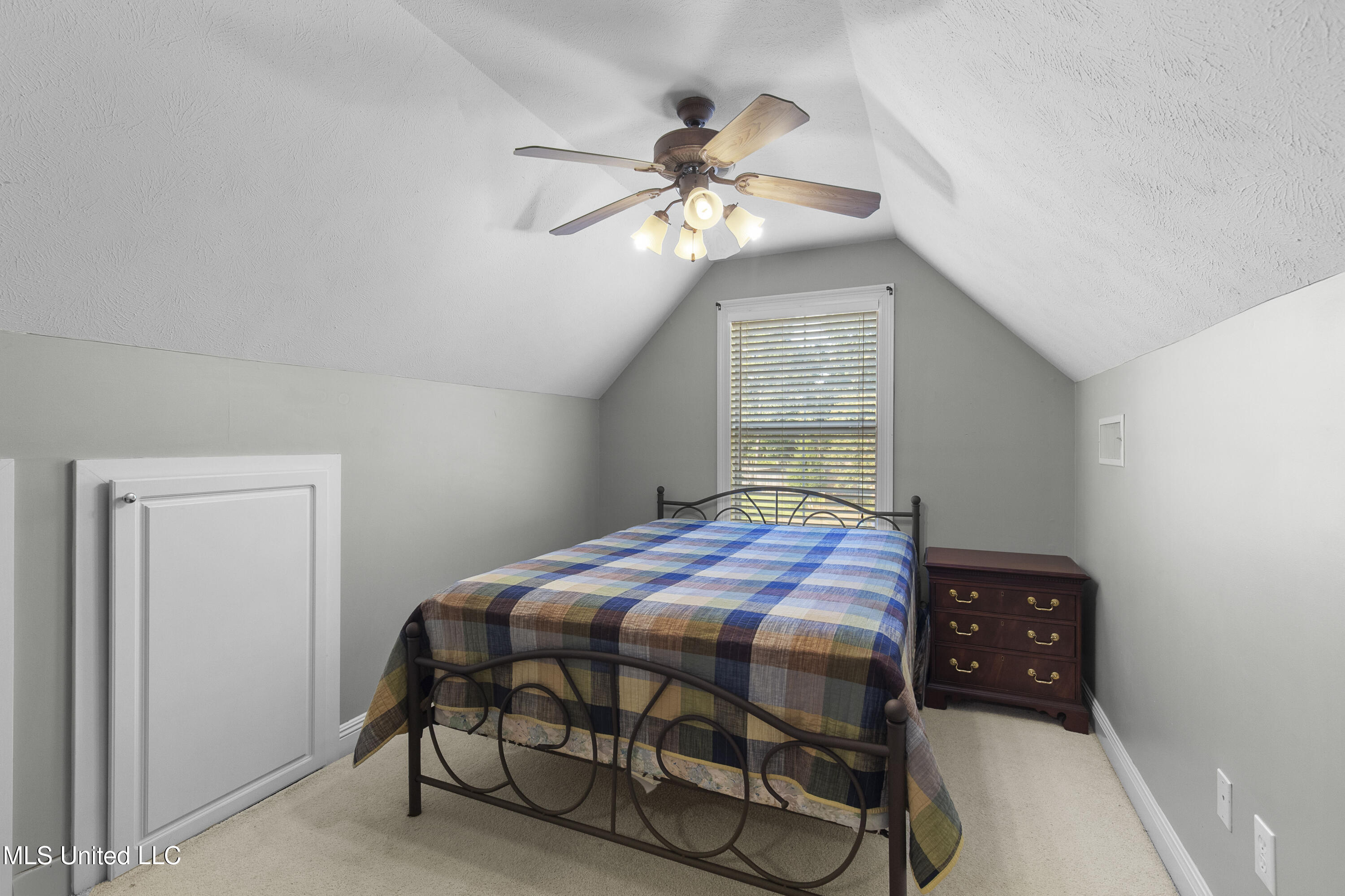 483 Madison Oaks Drive