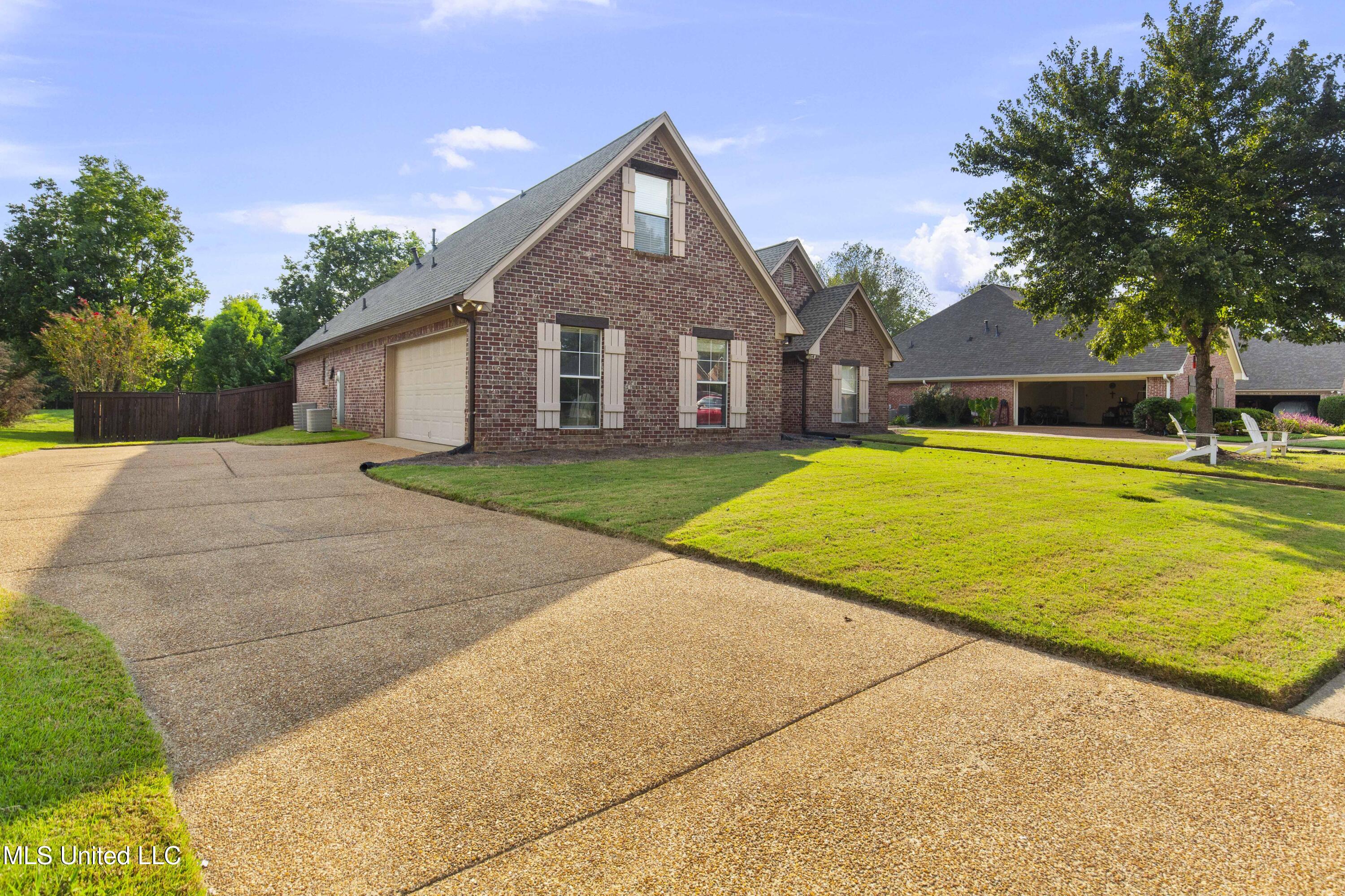 483 Madison Oaks Drive