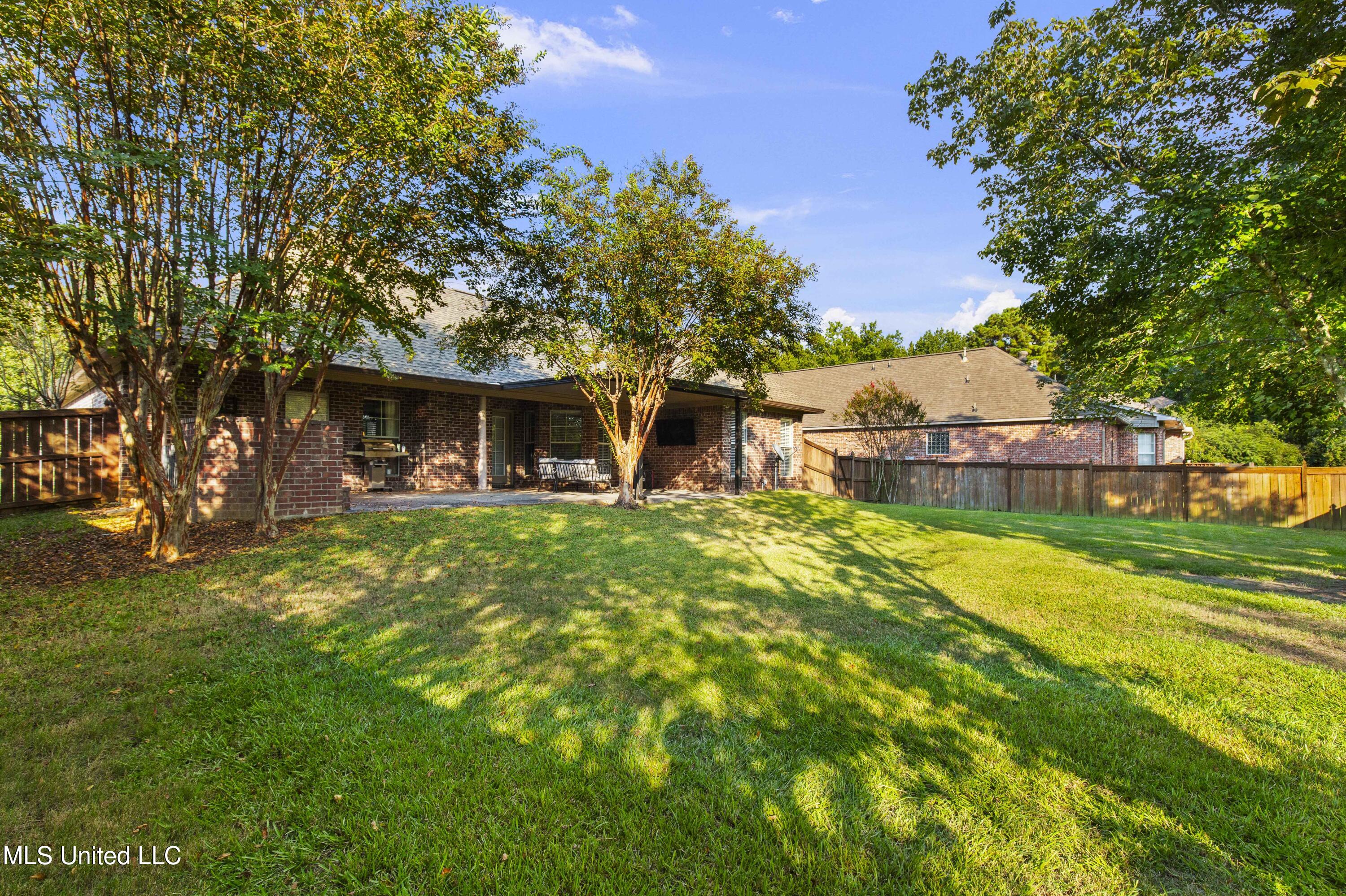 483 Madison Oaks Drive