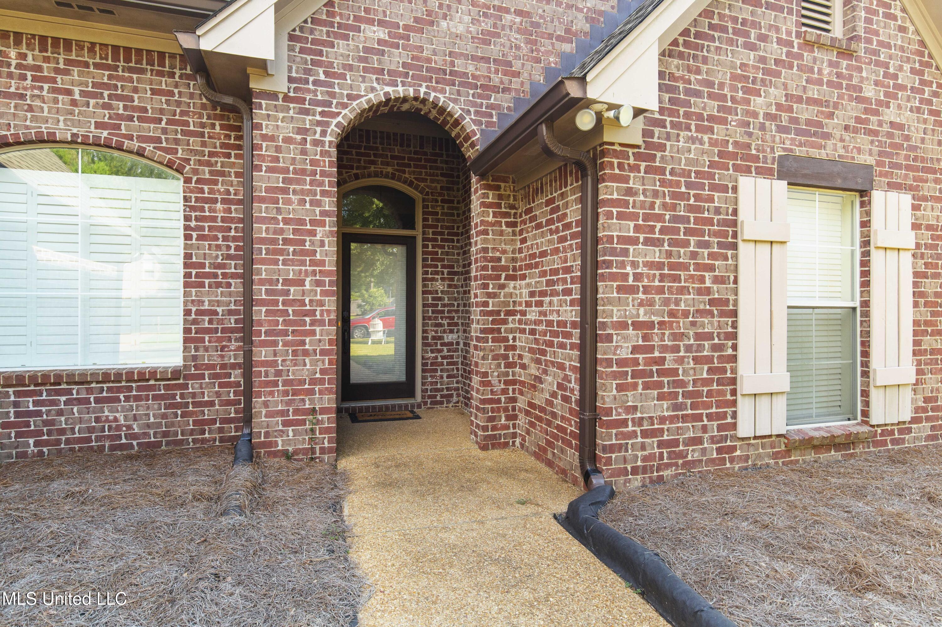 483 Madison Oaks Drive