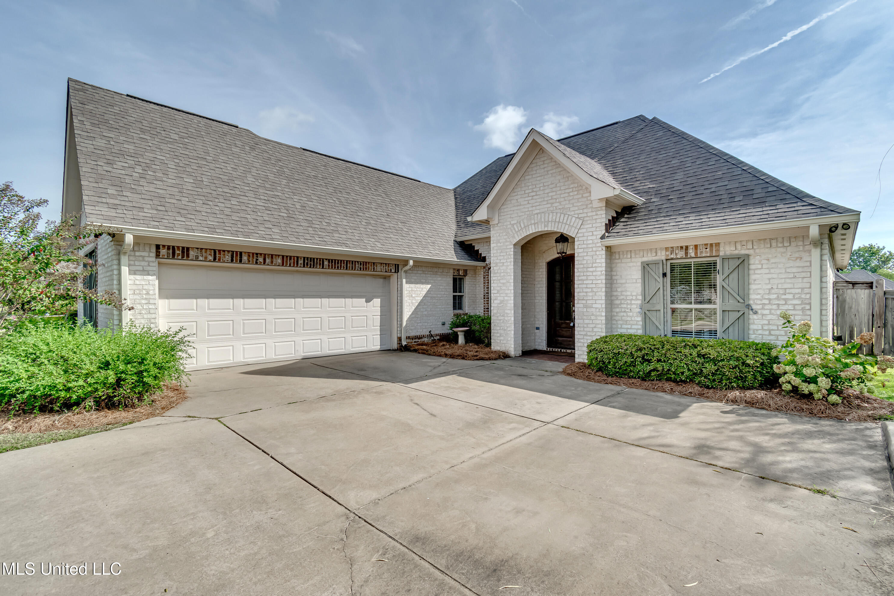 261 Bellamy Court