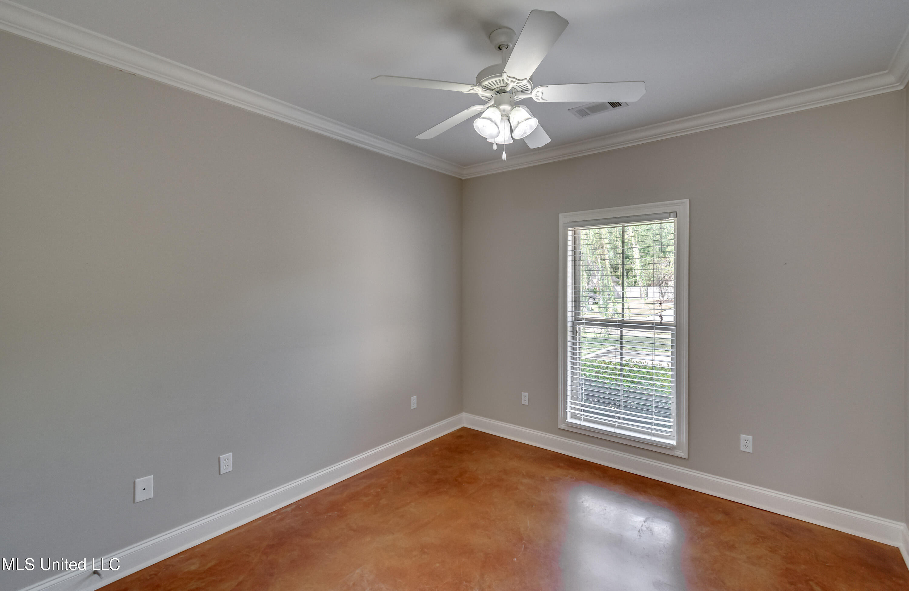 261 Bellamy Court
