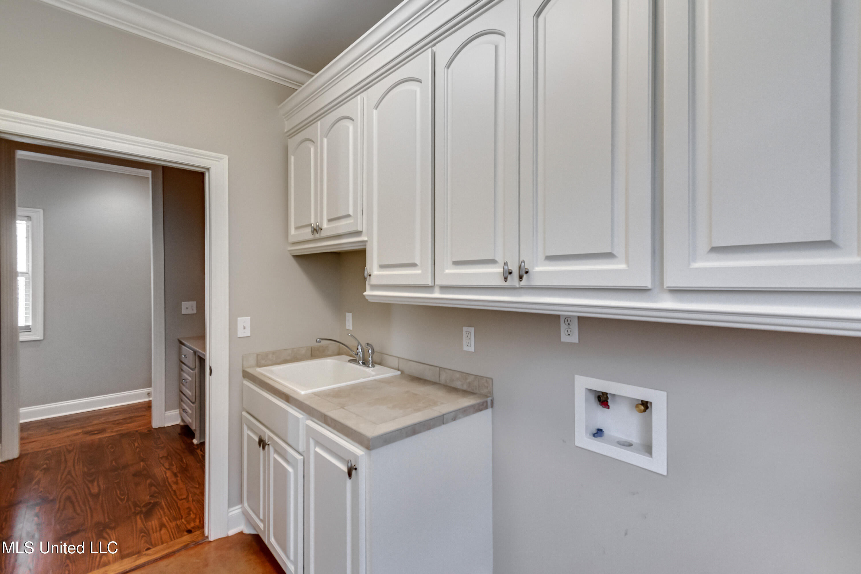261 Bellamy Court