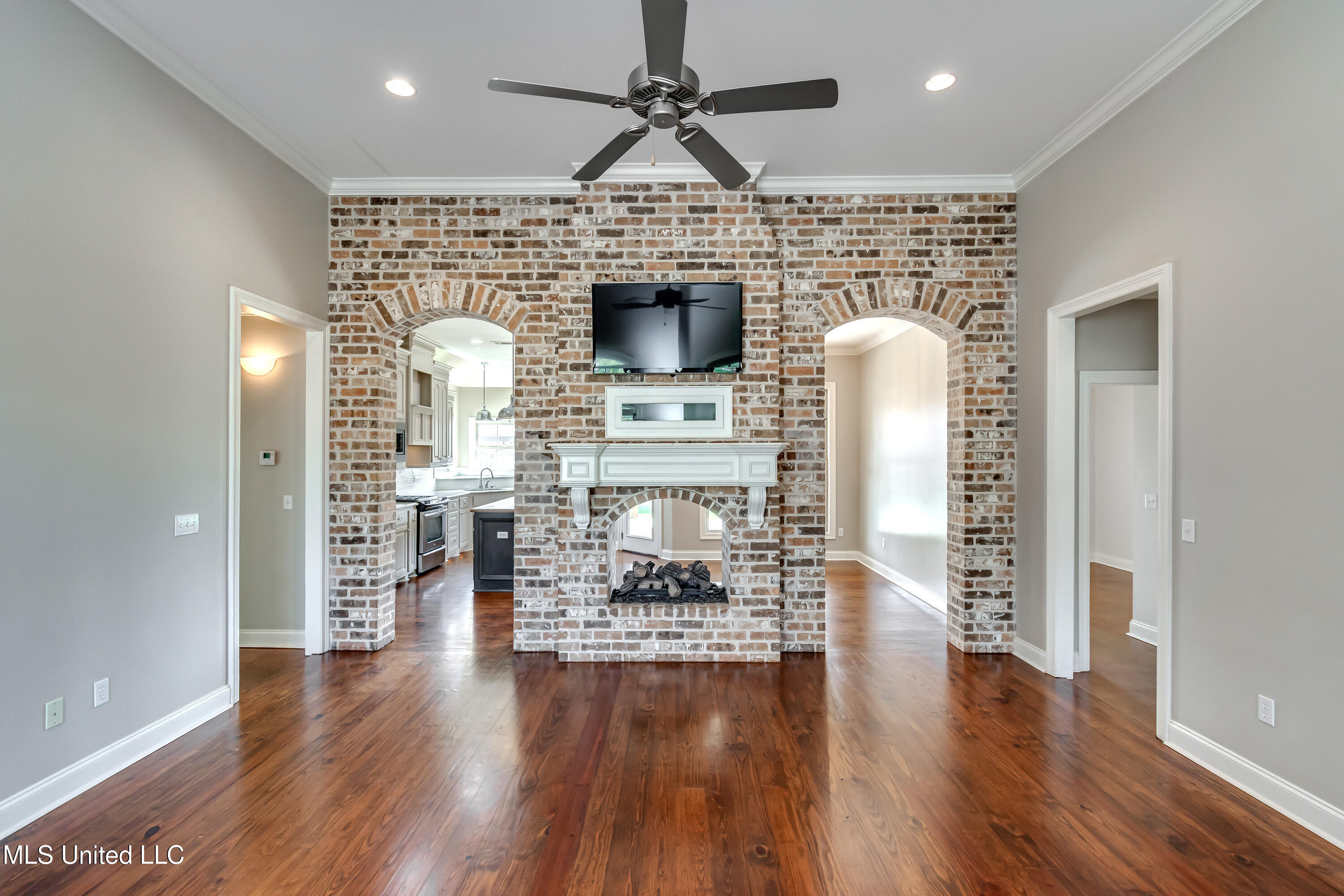 261 Bellamy Court