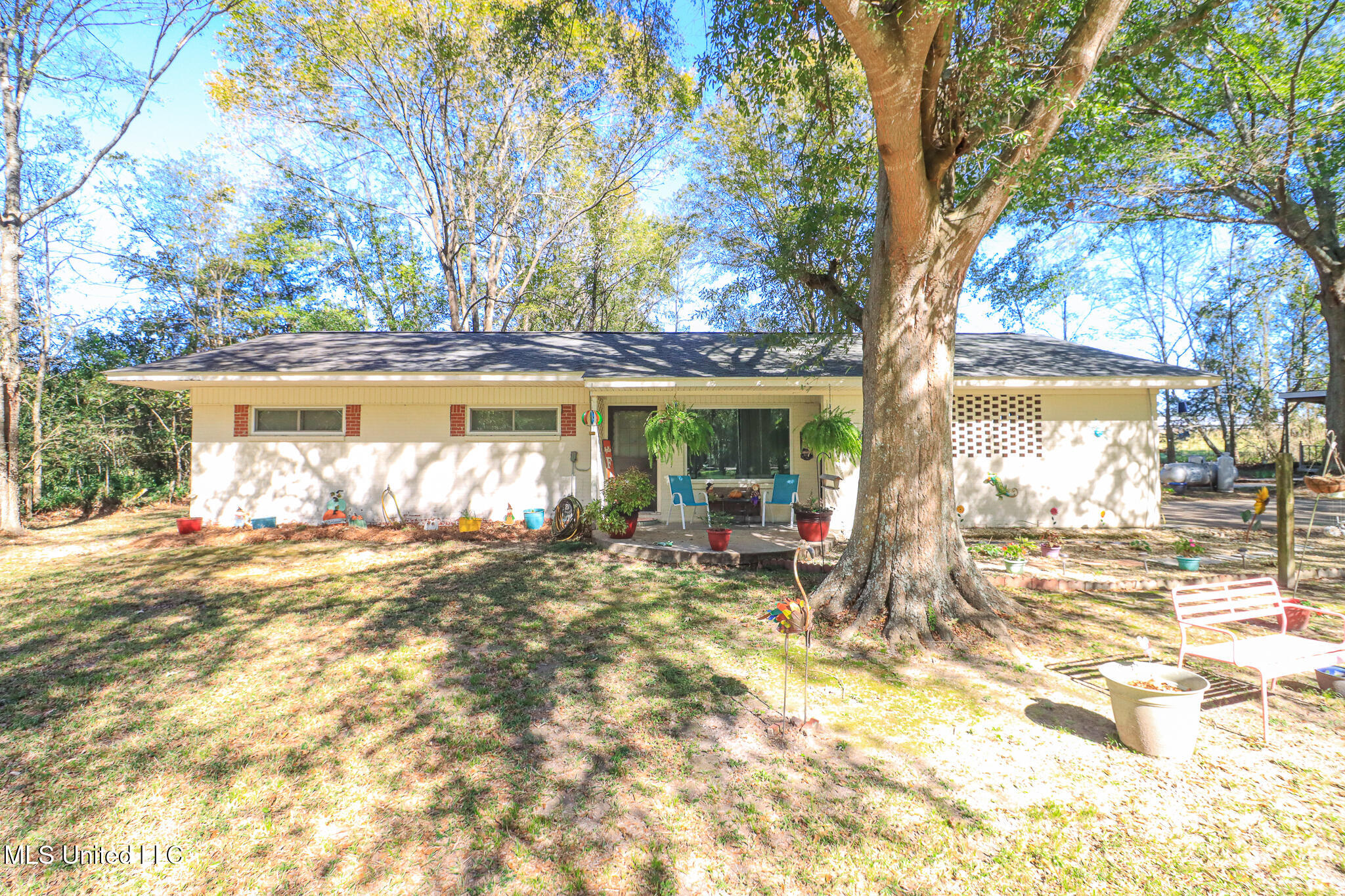 449 Old Highway 80