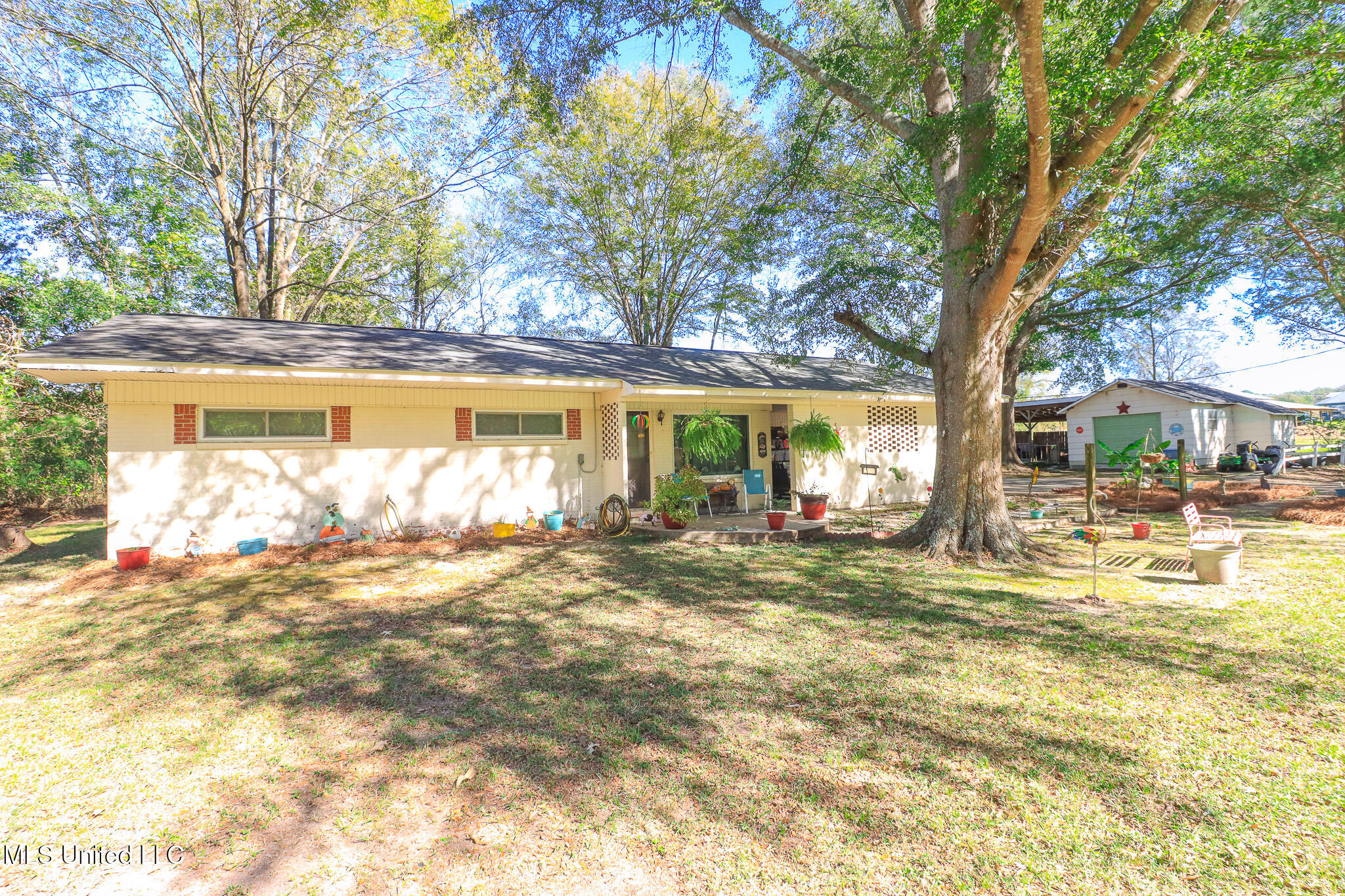 449 Old Highway 80