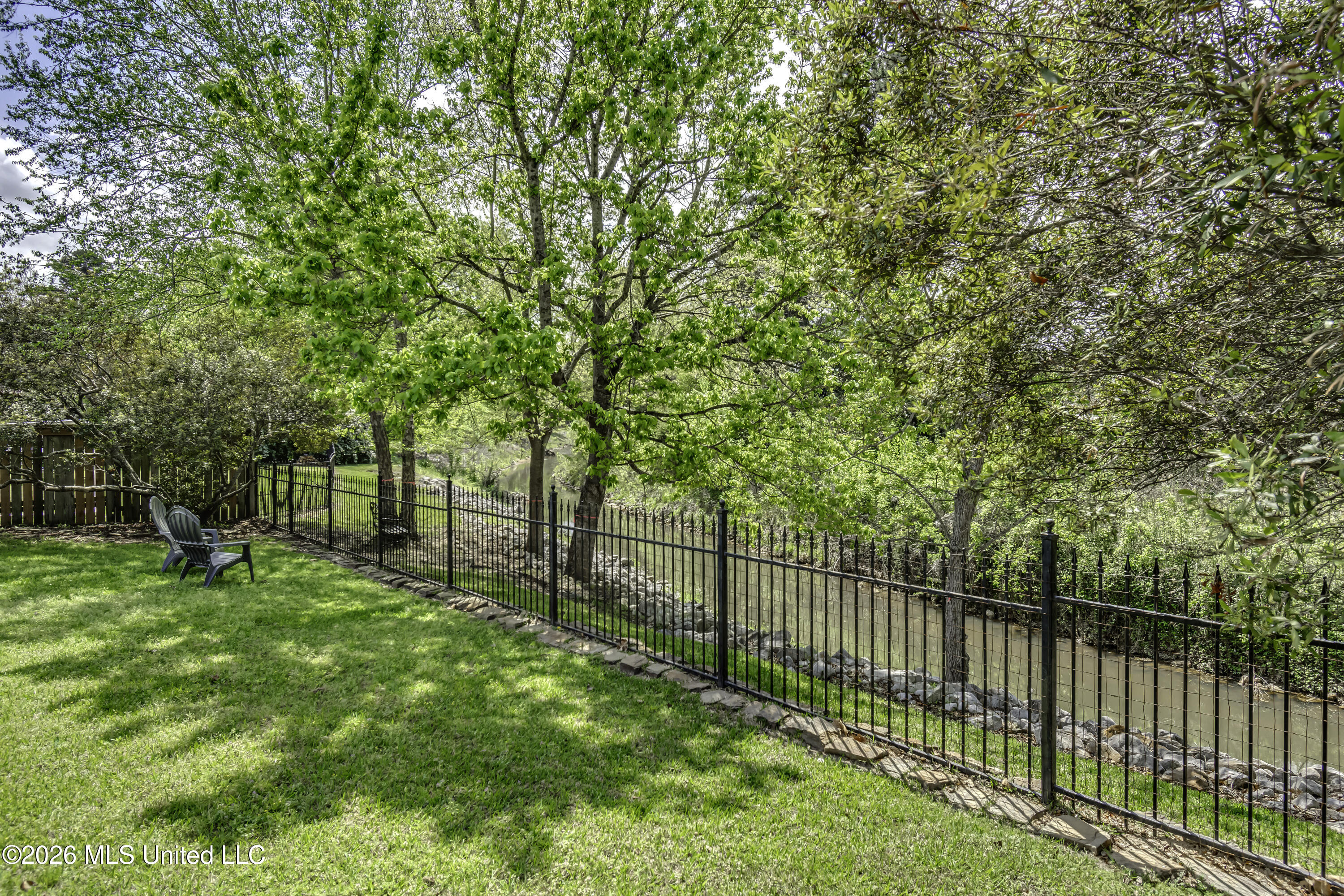127 Eastside Drive