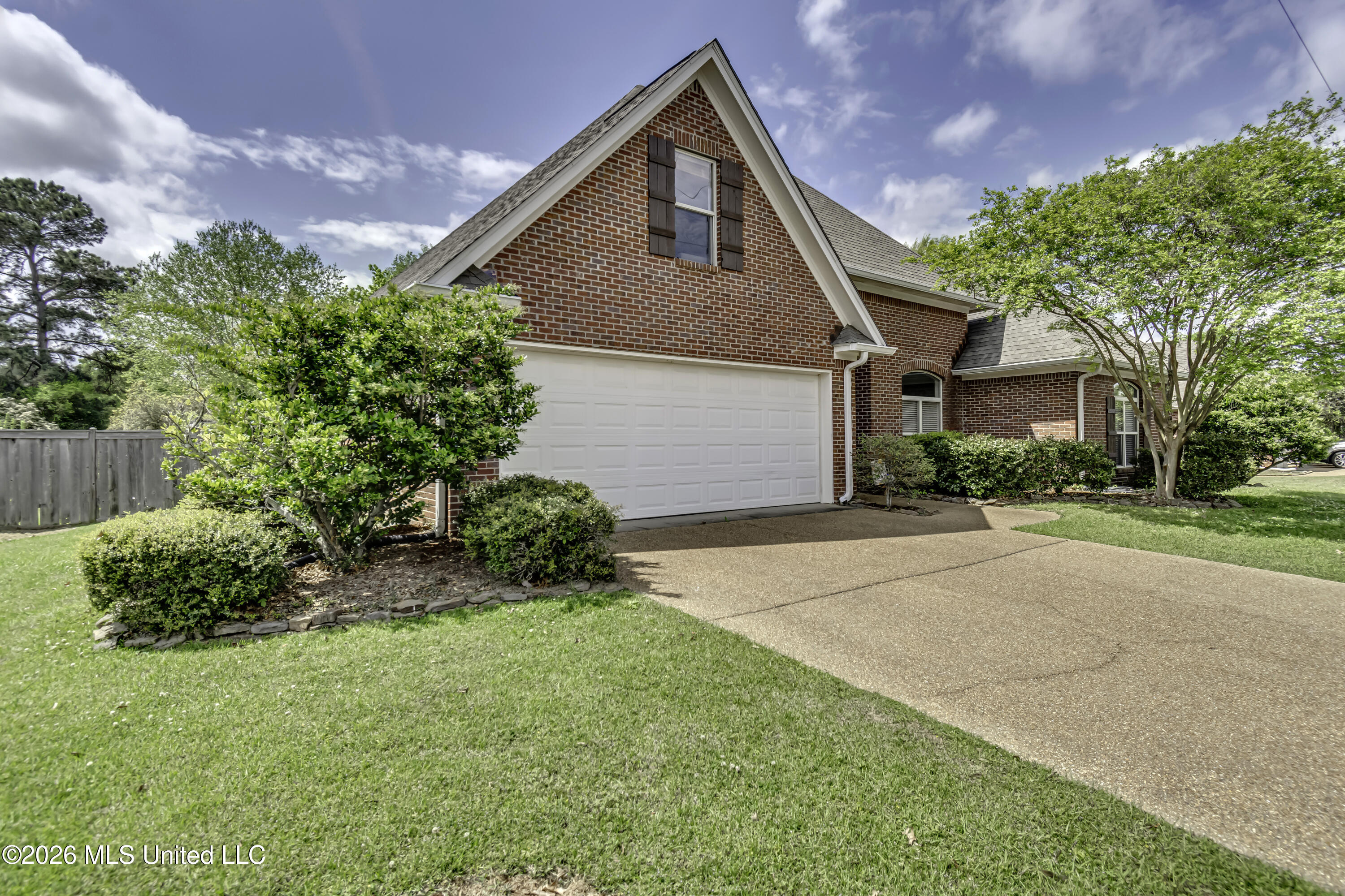127 Eastside Drive