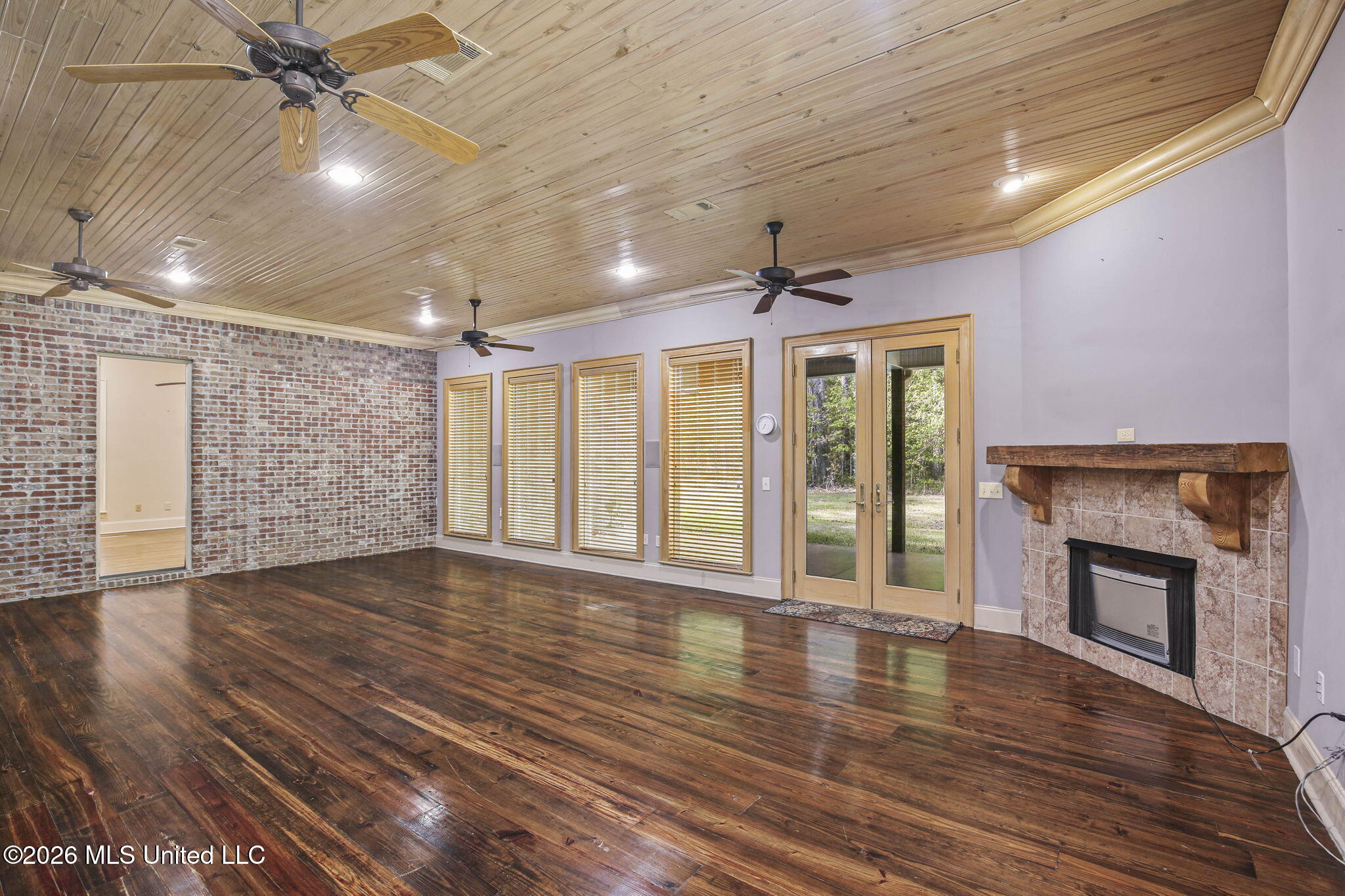 476 Wimbledon Drive