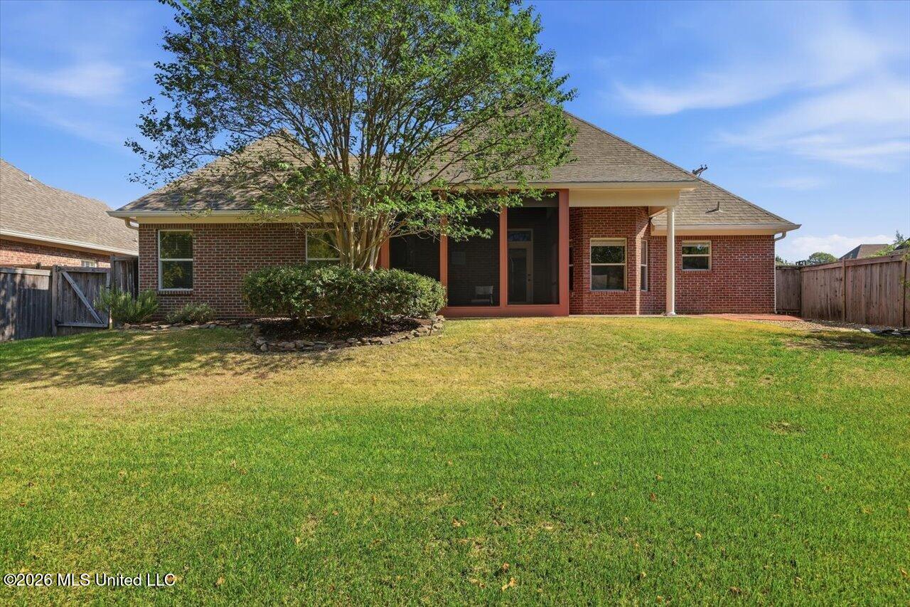 127 Eastside Drive
