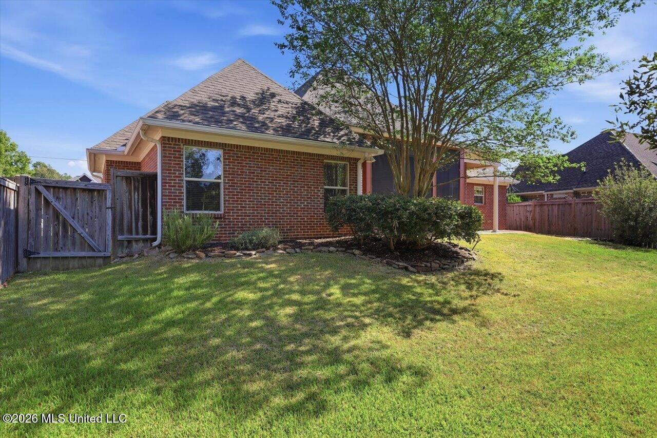 127 Eastside Drive
