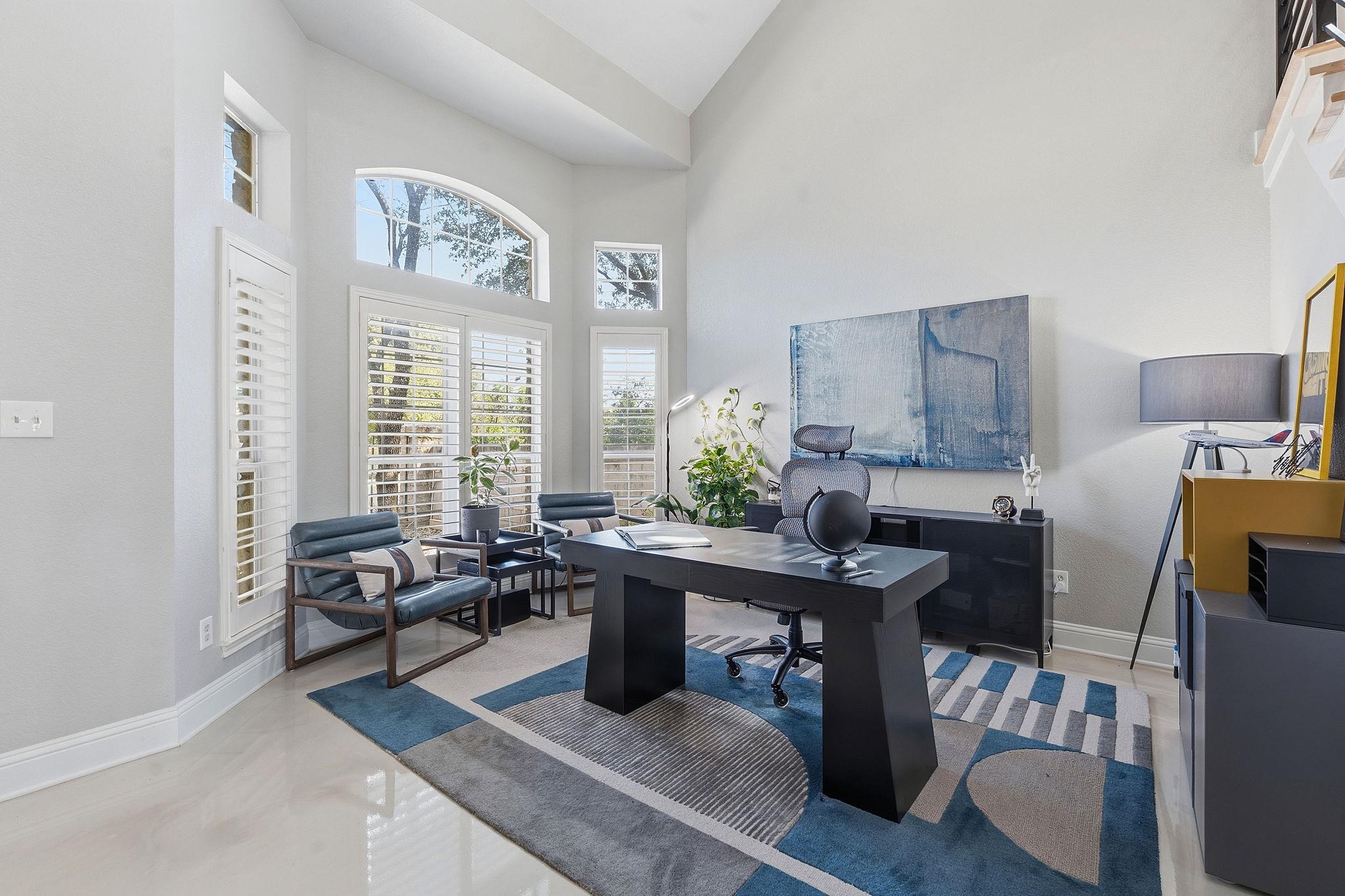 5000 Mission Oaks BLVD # 30