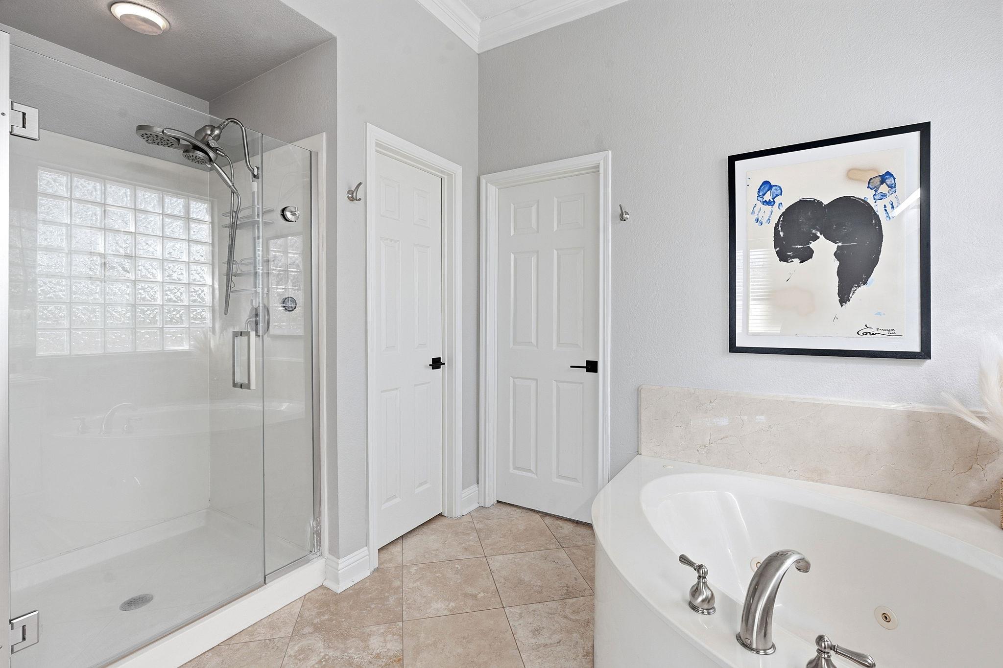 5000 Mission Oaks BLVD # 30