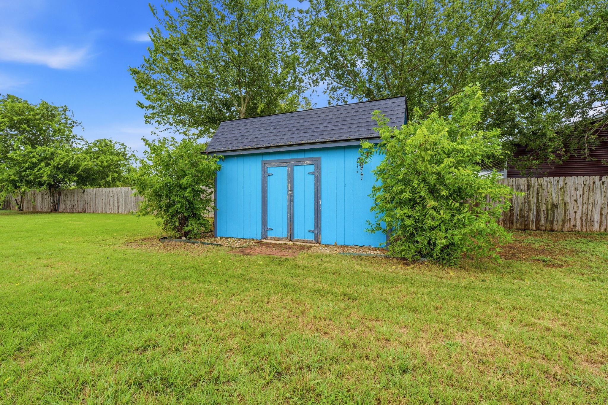 181 Kristen DR