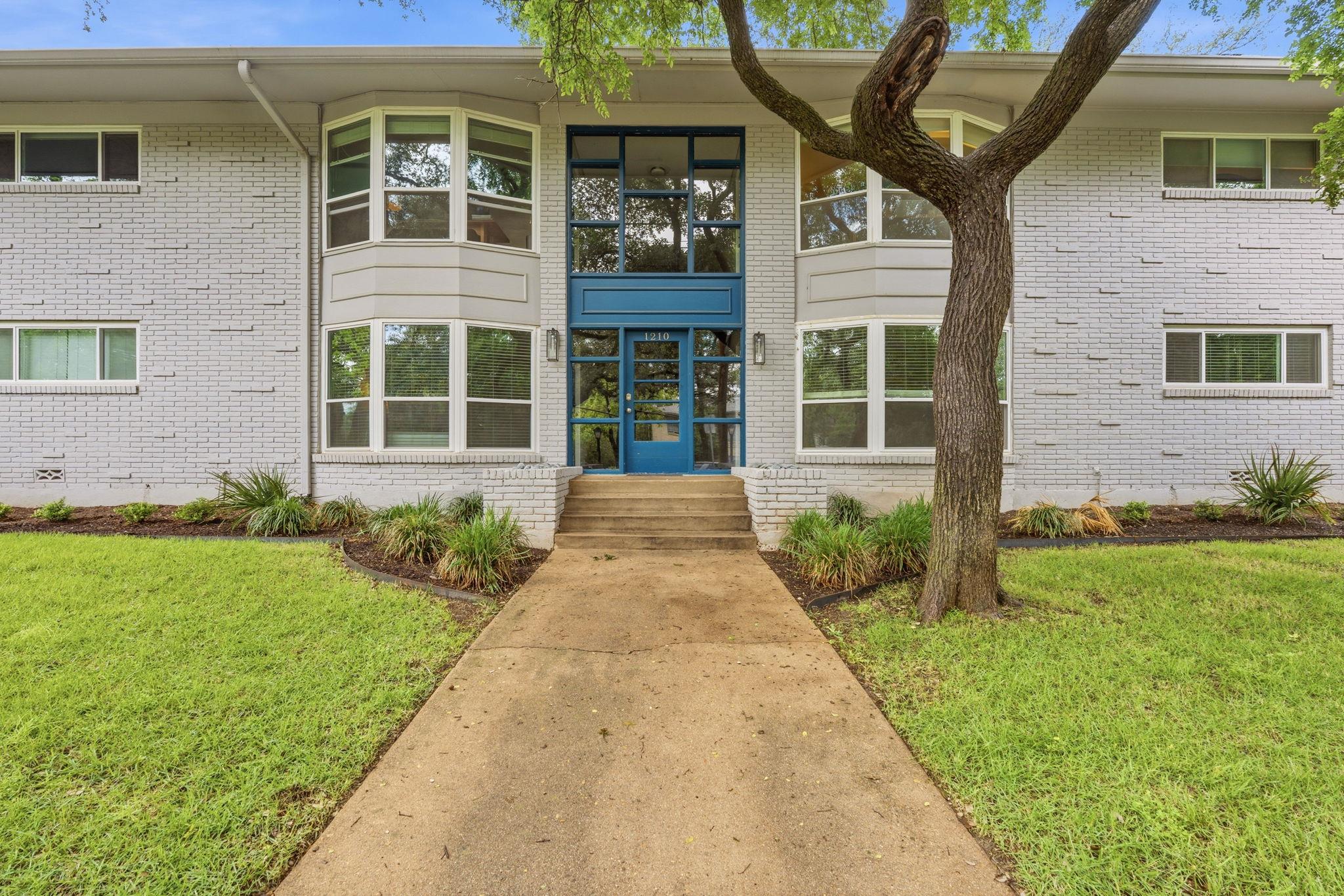 1210 Windsor RD # 104