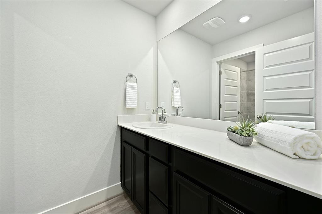 7318 Harmony Shoals BND # 182