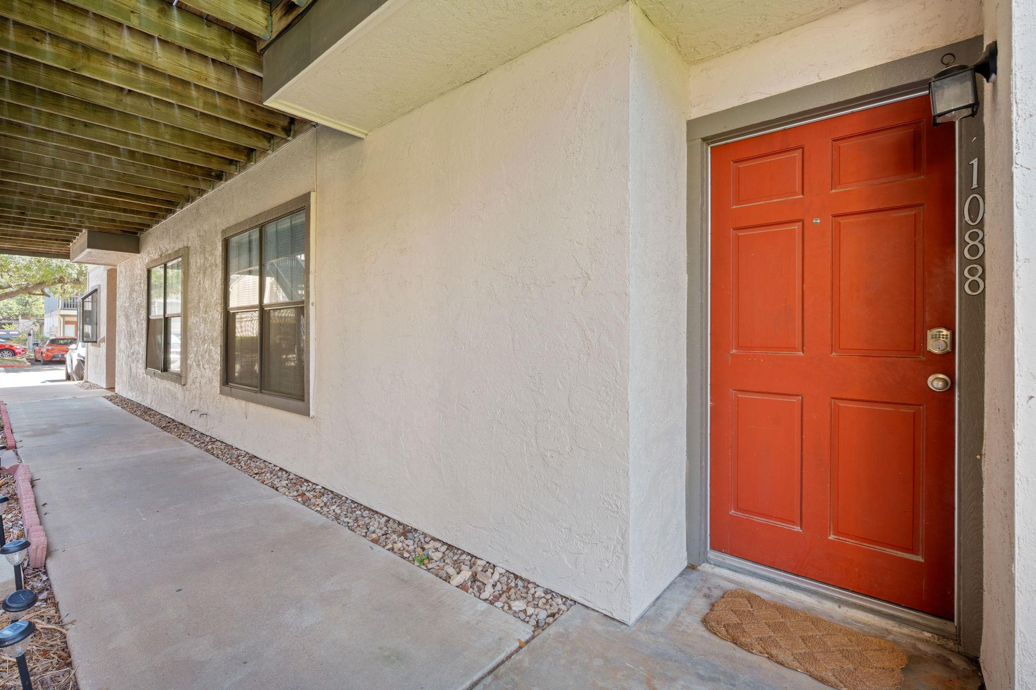 2215 Post RD # 1088