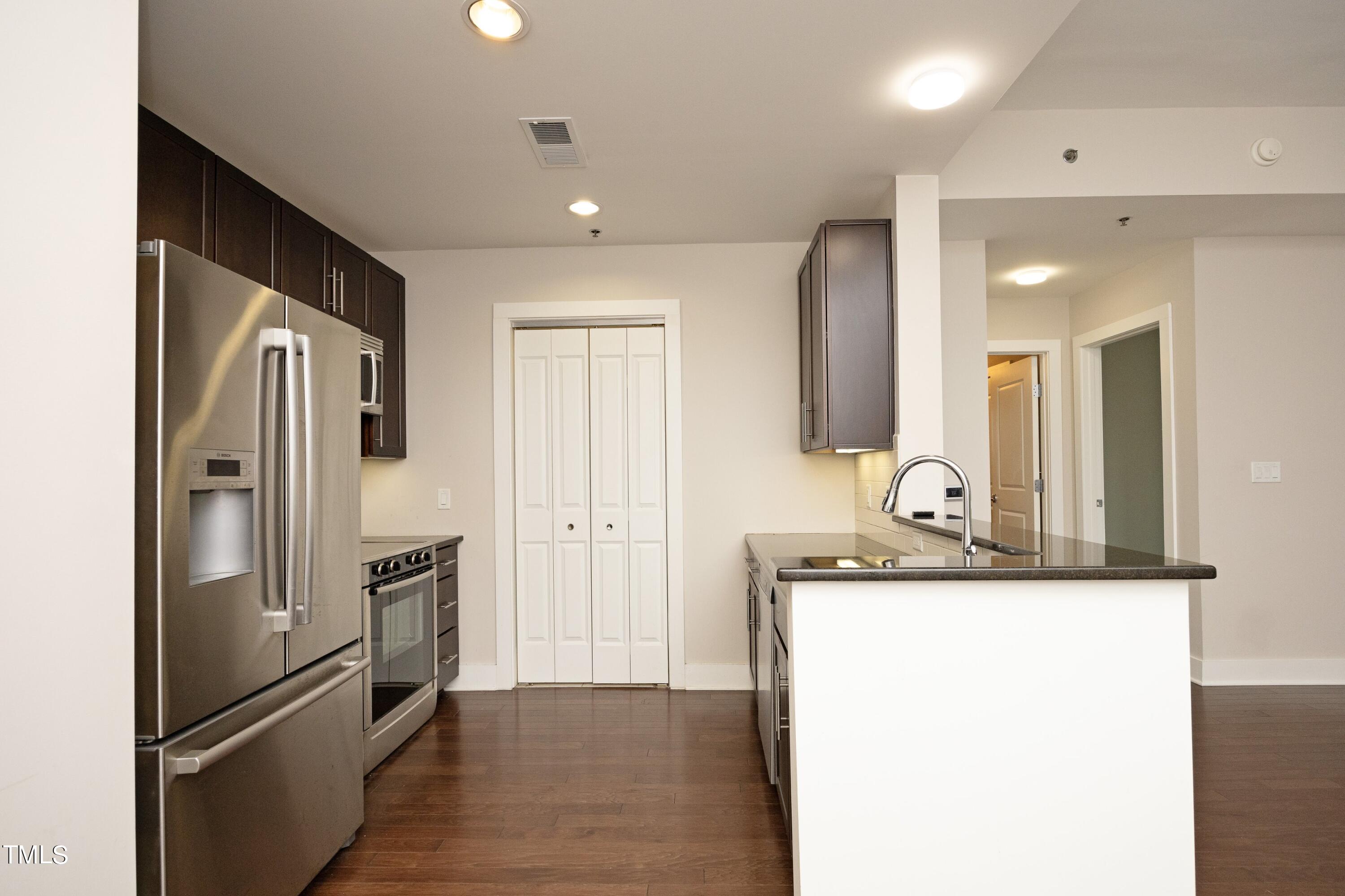 140 W Franklin Street Unit 321