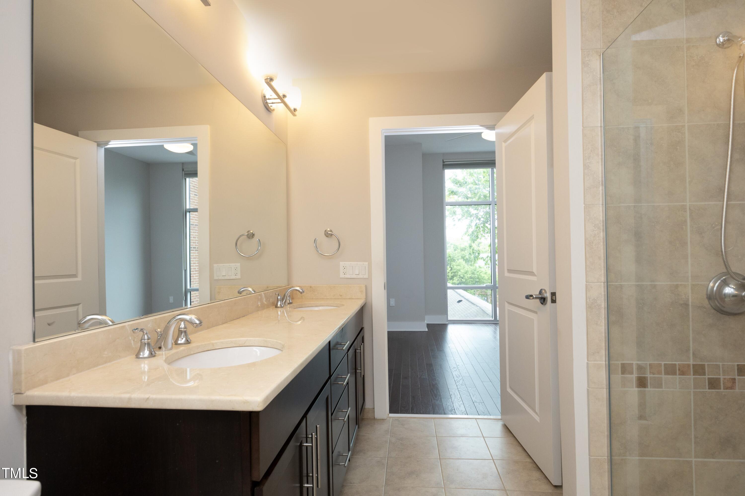 140 W Franklin Street Unit 321
