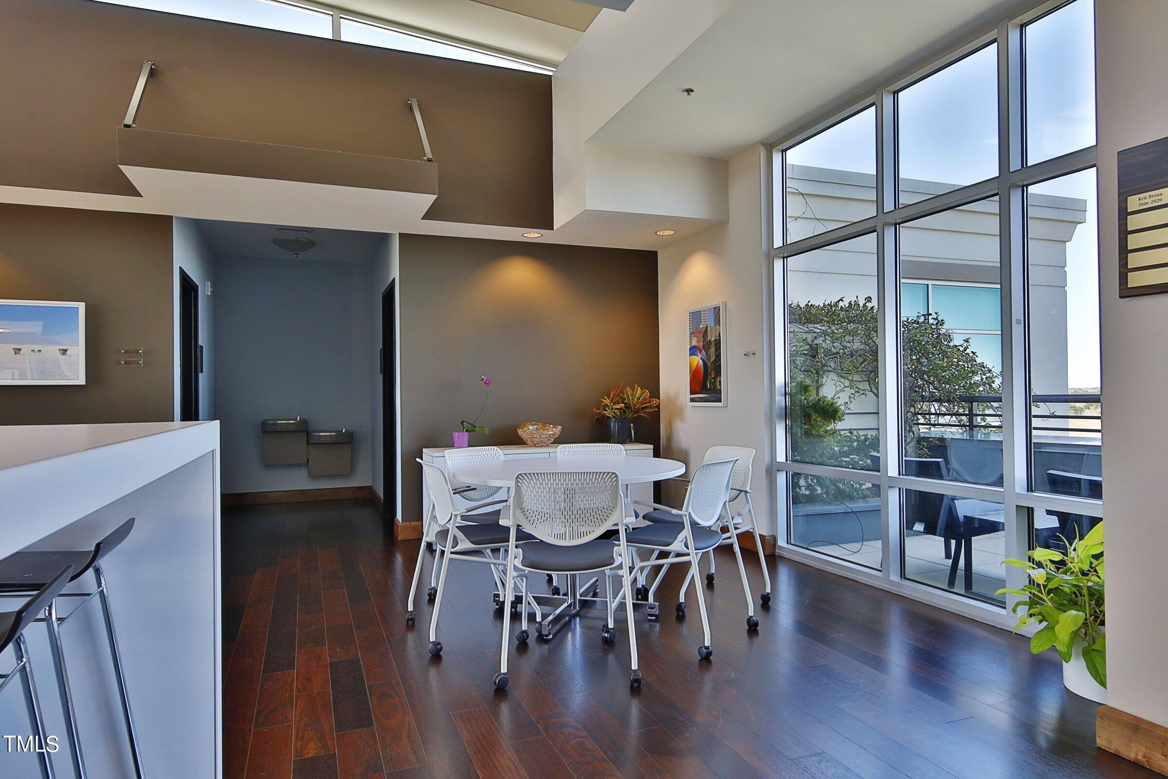 140 W Franklin Street Unit 321