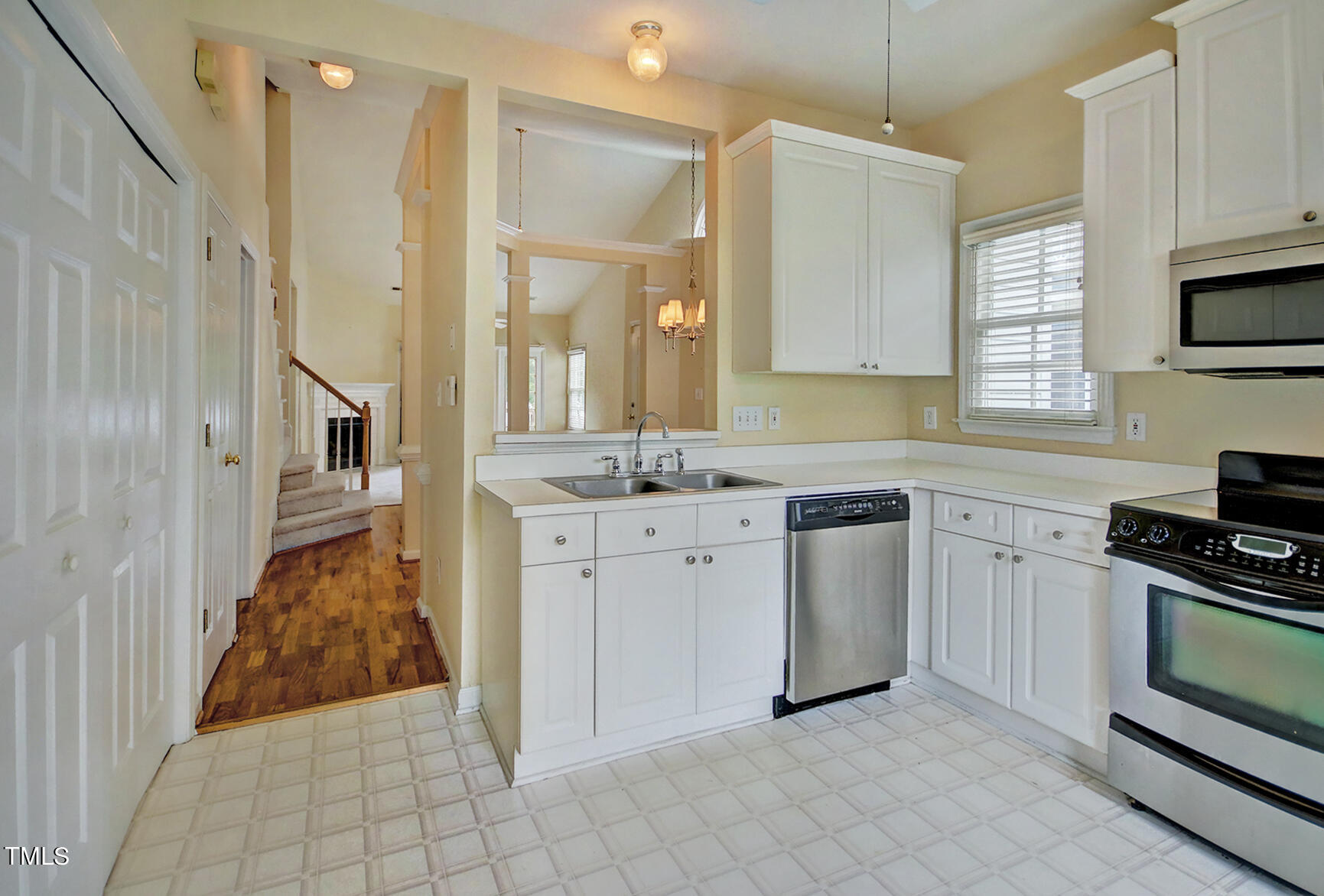 5 Lake Village Drive