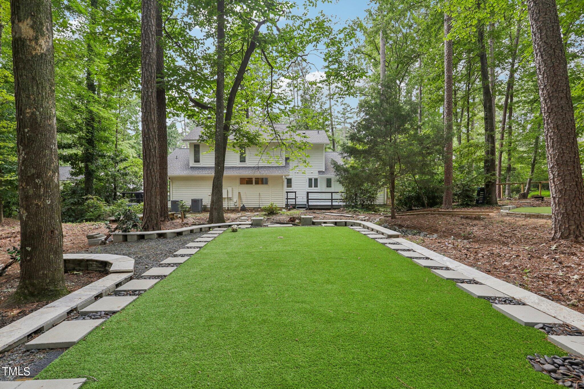 3825 Darby Road