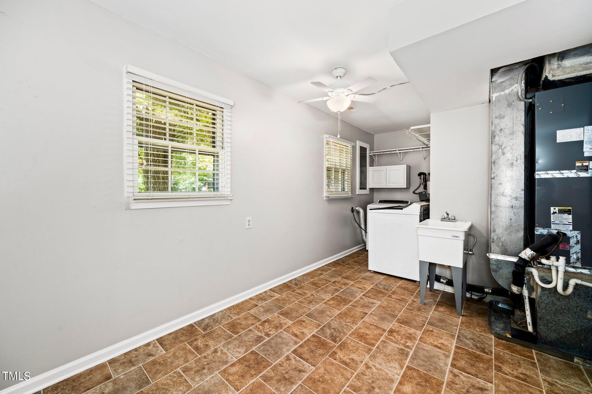 7808 Prospector Place