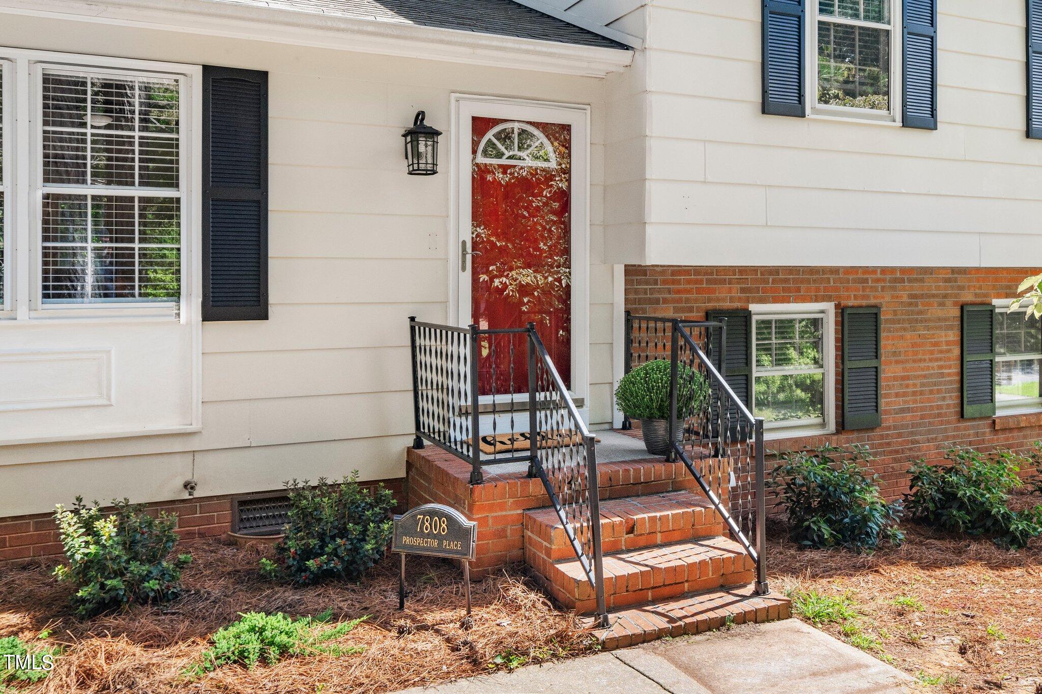 7808 Prospector Place