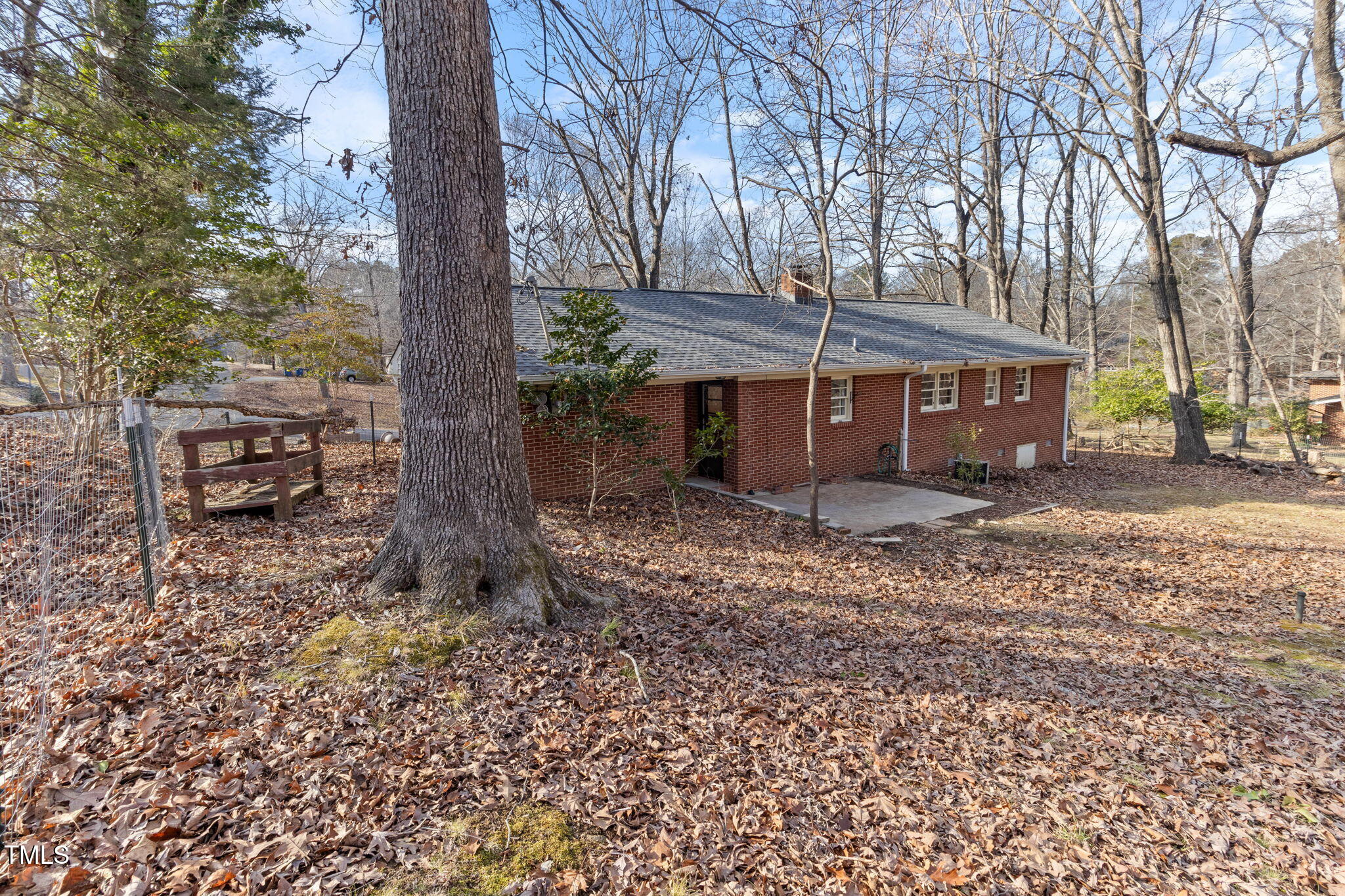 4600 Lochaven Drive