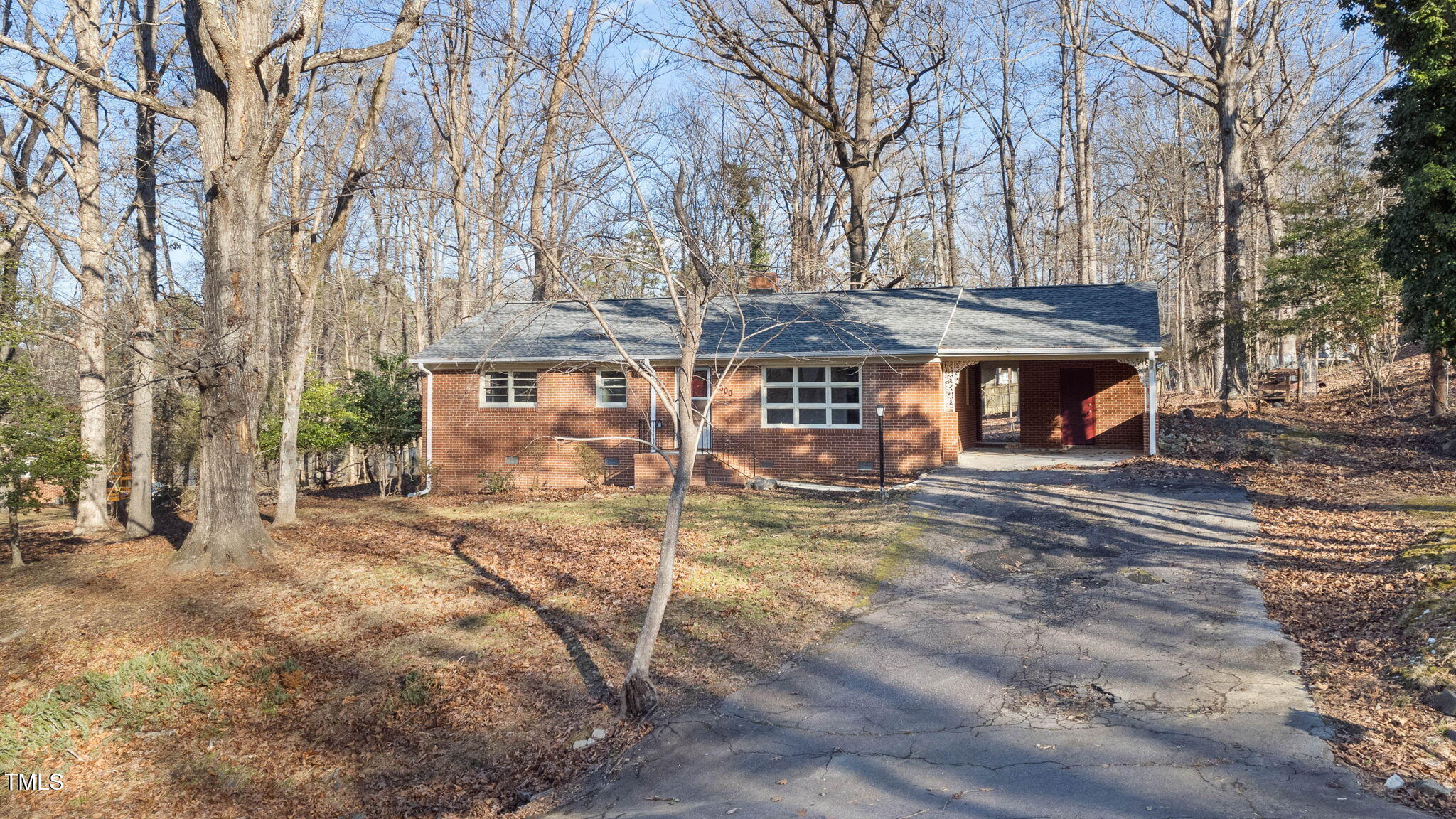4600 Lochaven Drive