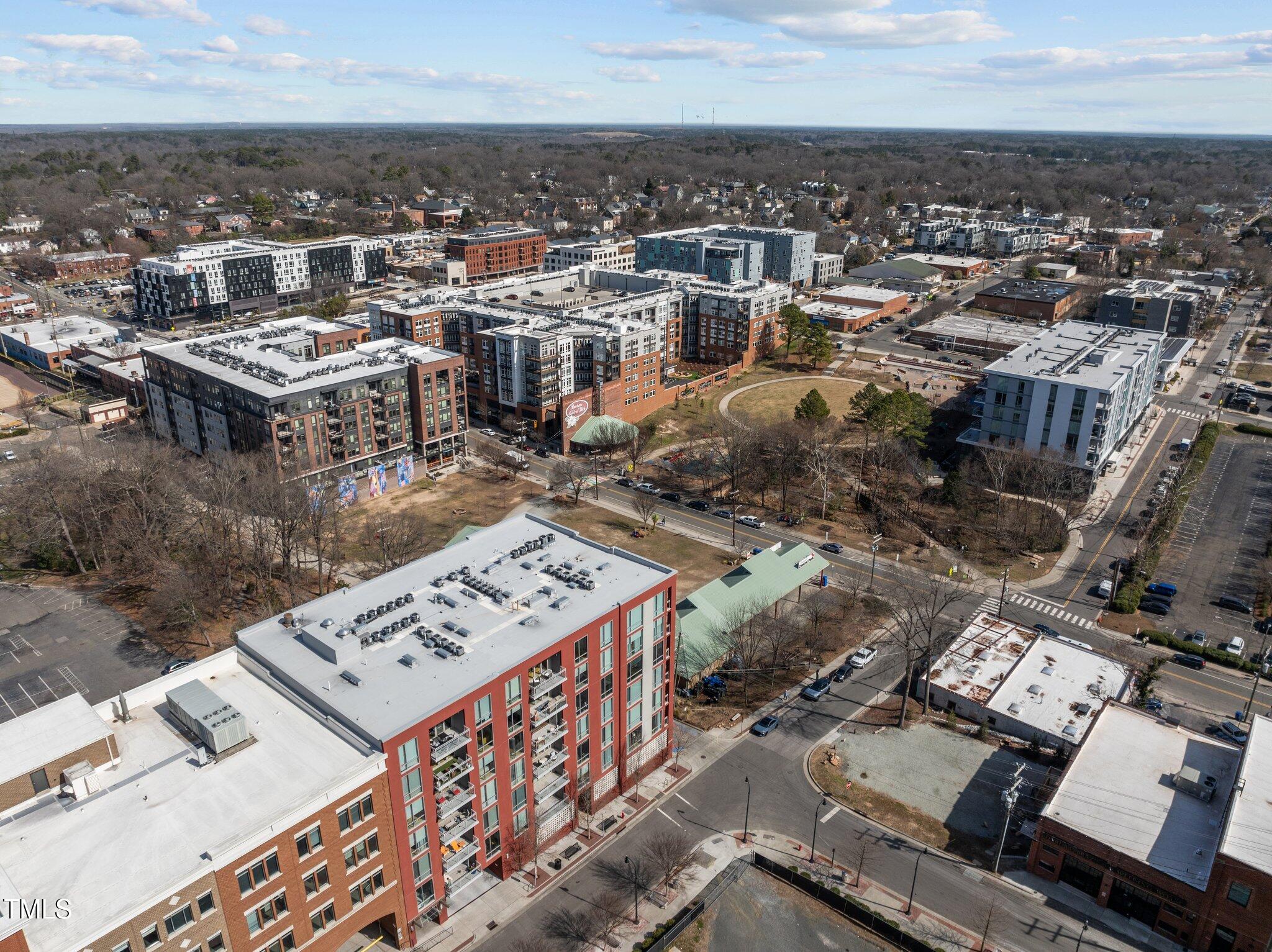 400 Hunt Street # 404