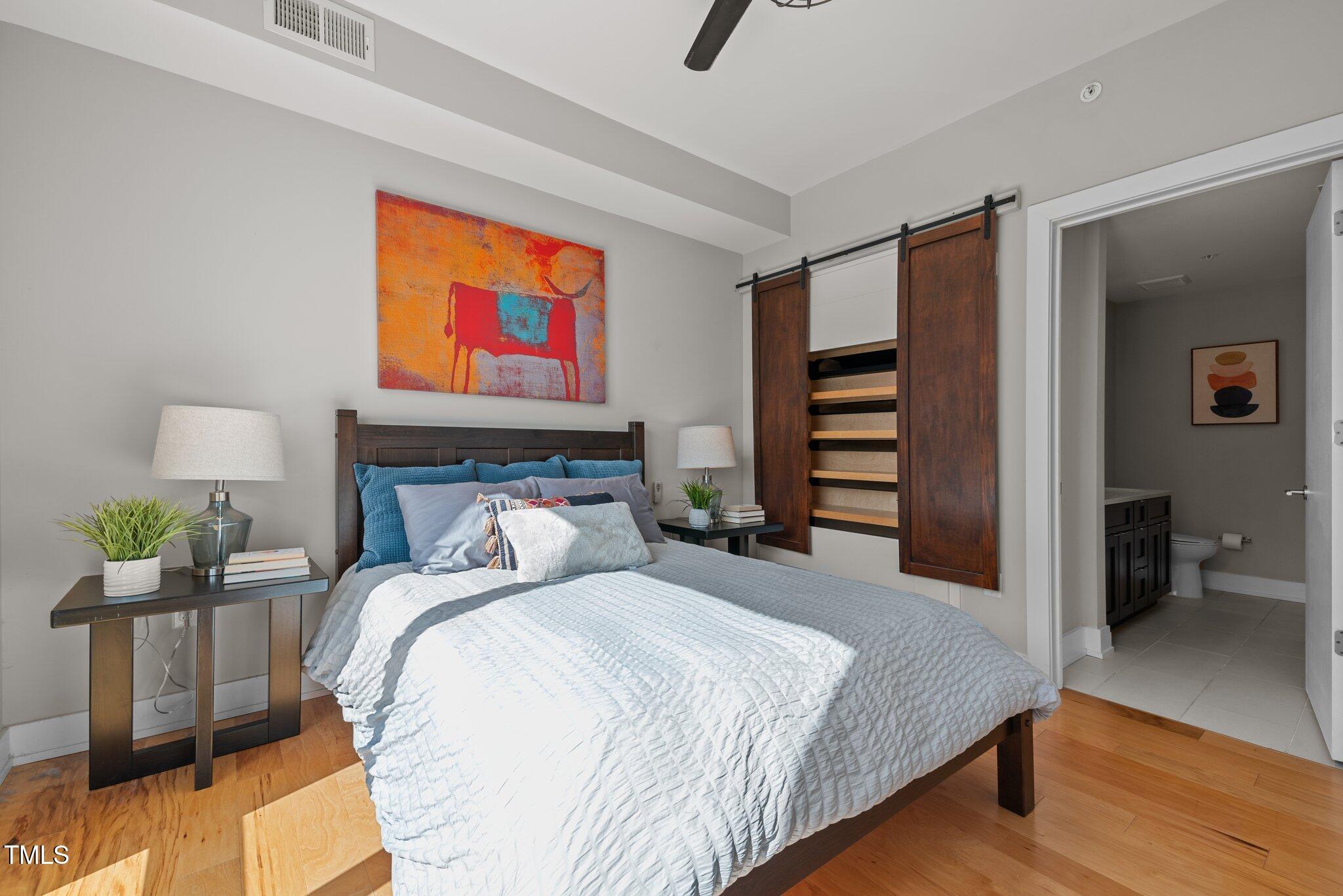 400 Hunt Street # 404