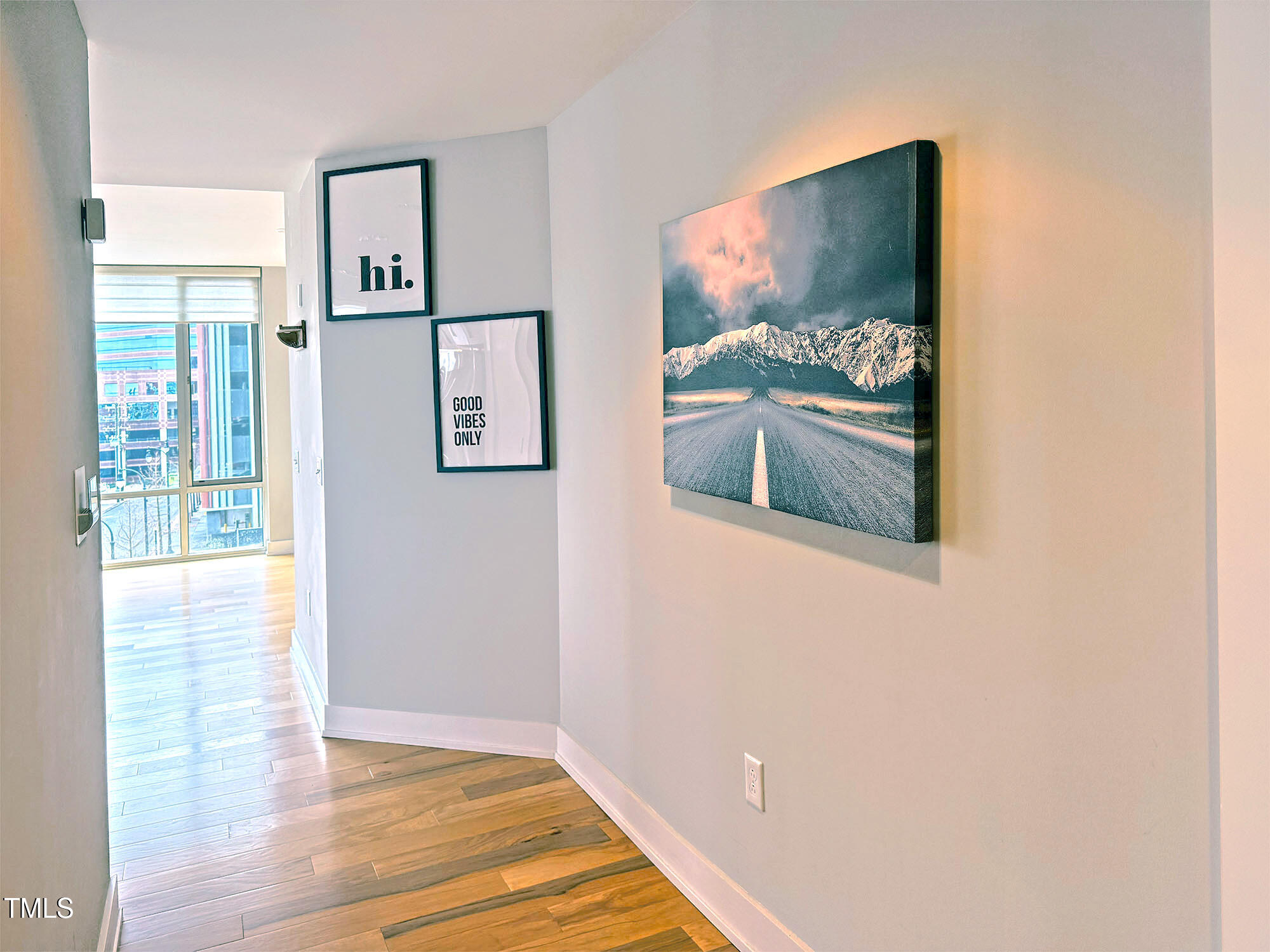 400 Hunt Street # 404