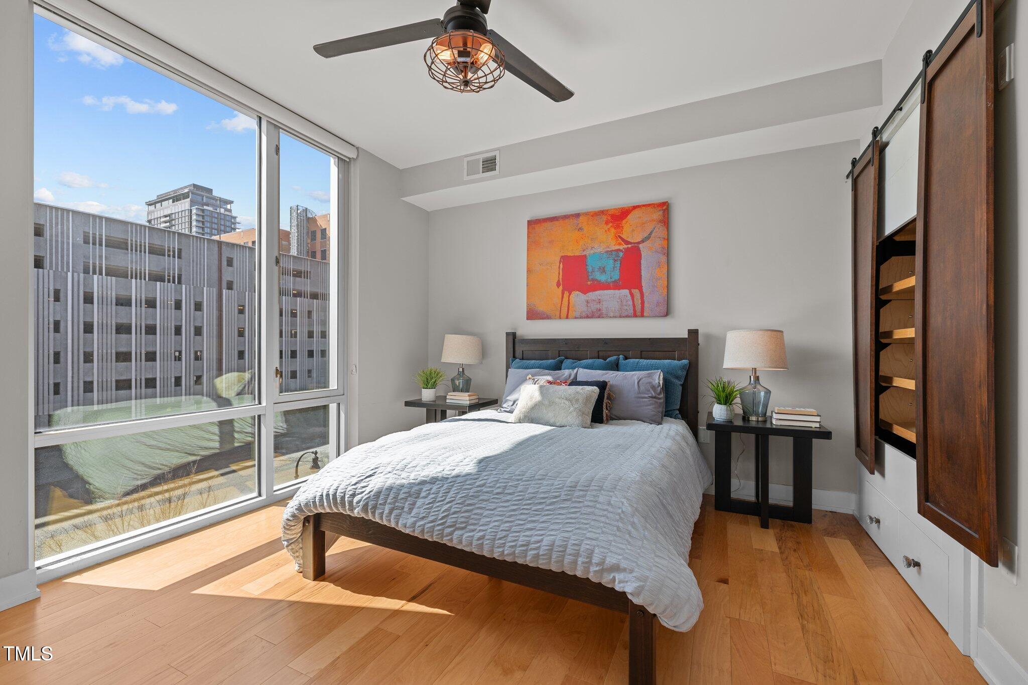 400 Hunt Street # 404